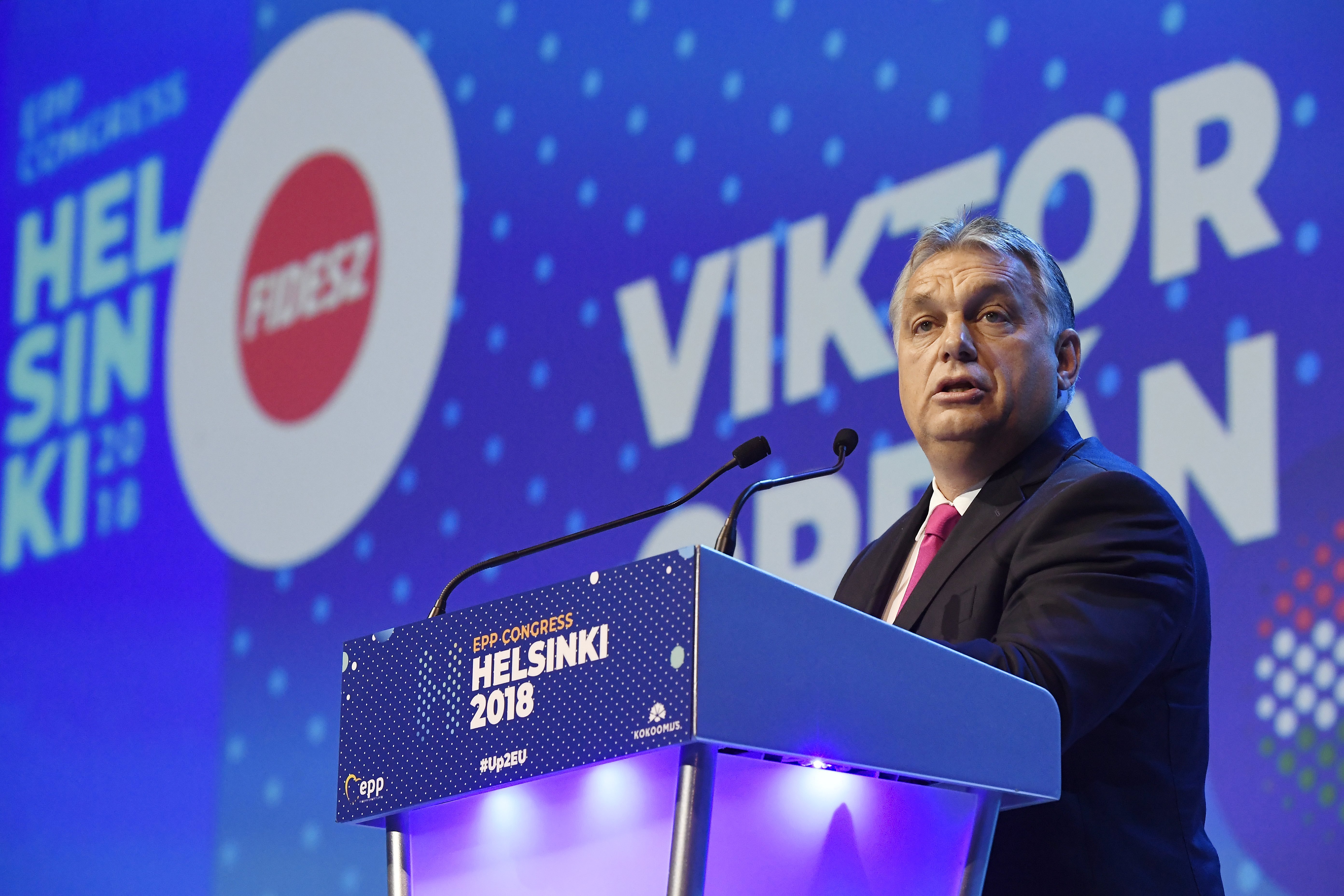 Orbán: Ezentúl csak keleti devizában bocsátunk ki devizakötvényt