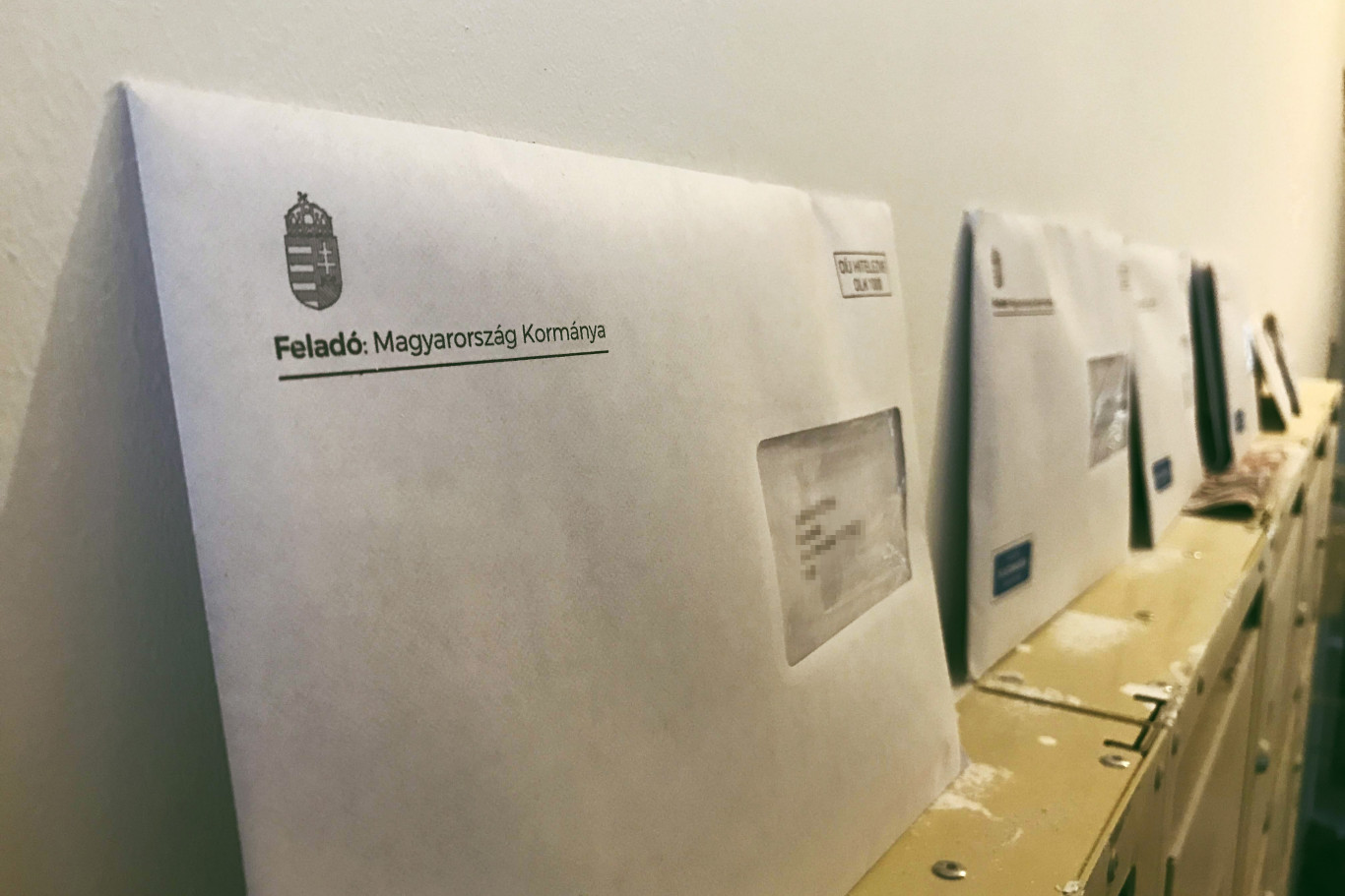 Tájékoztató levelet is borítékolnak az „Ukrajna EU-tagságáról szóló szavazási csomagokba”