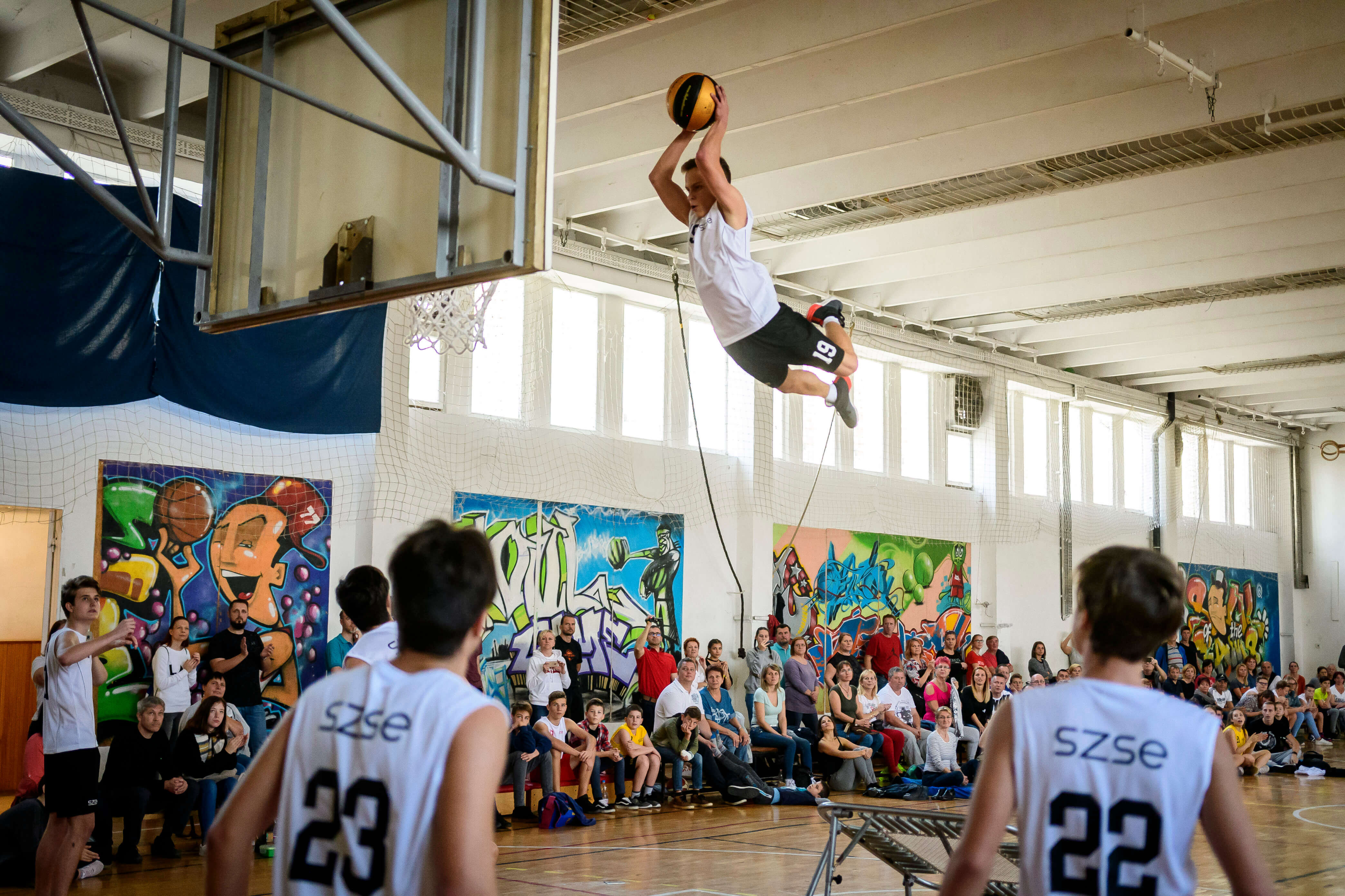 A világon elsőként Magyarországon rendeznek bajnokságot akrobatikus kosárlabdázásban