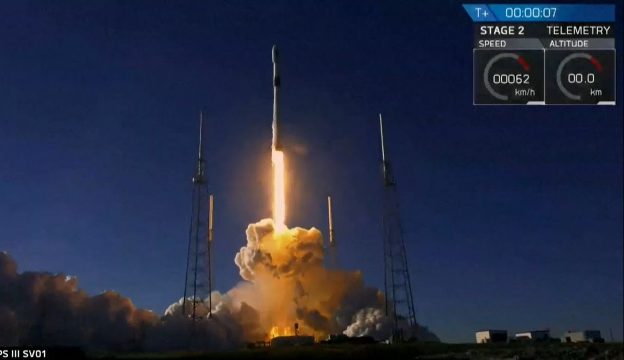 Katonai műholdat állított pályára a SpaceX