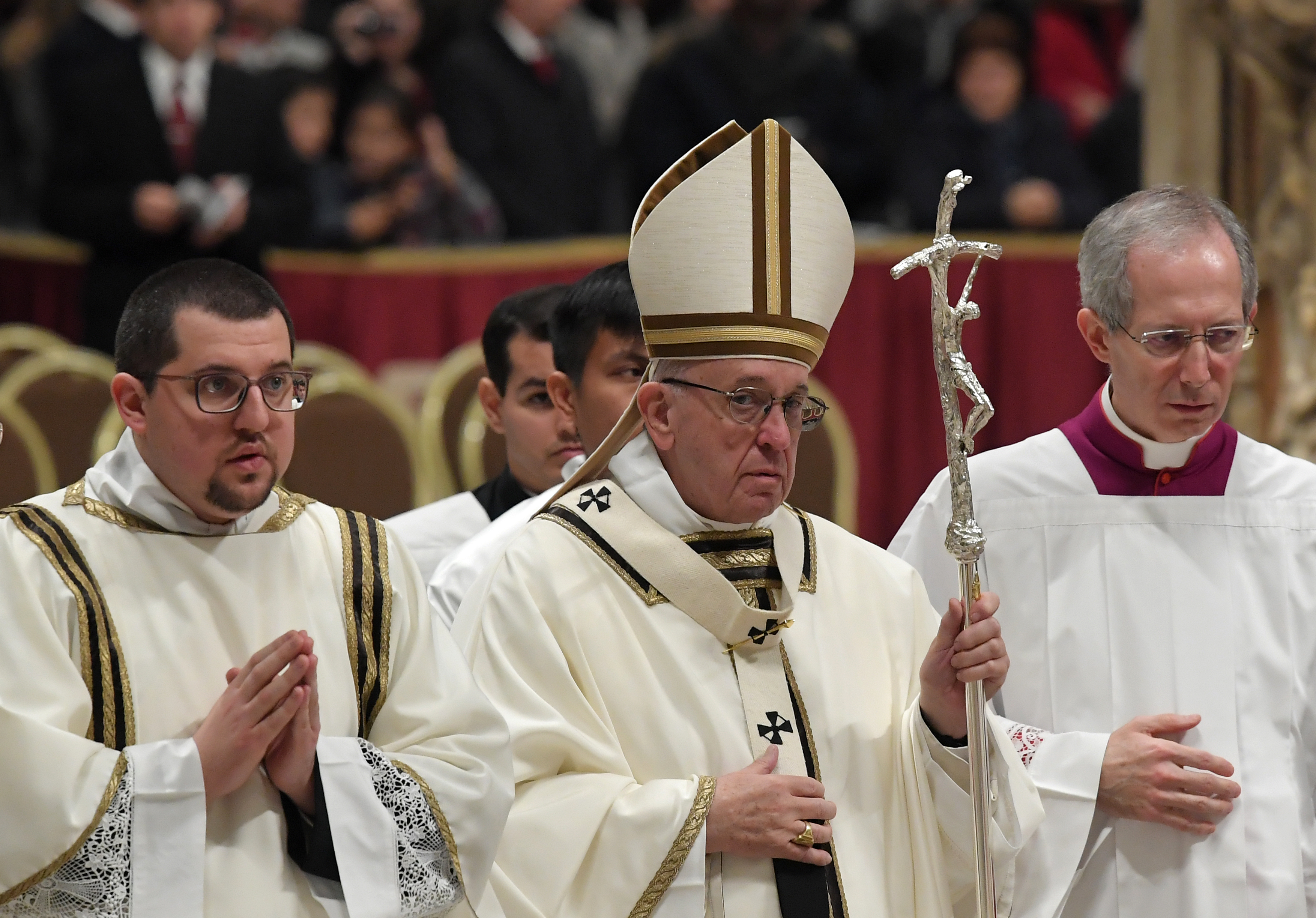 Ferenc pápa: Hányan állnak készen, hogy kenyerüket megtörjék azokkal, akiknek nem jutott?