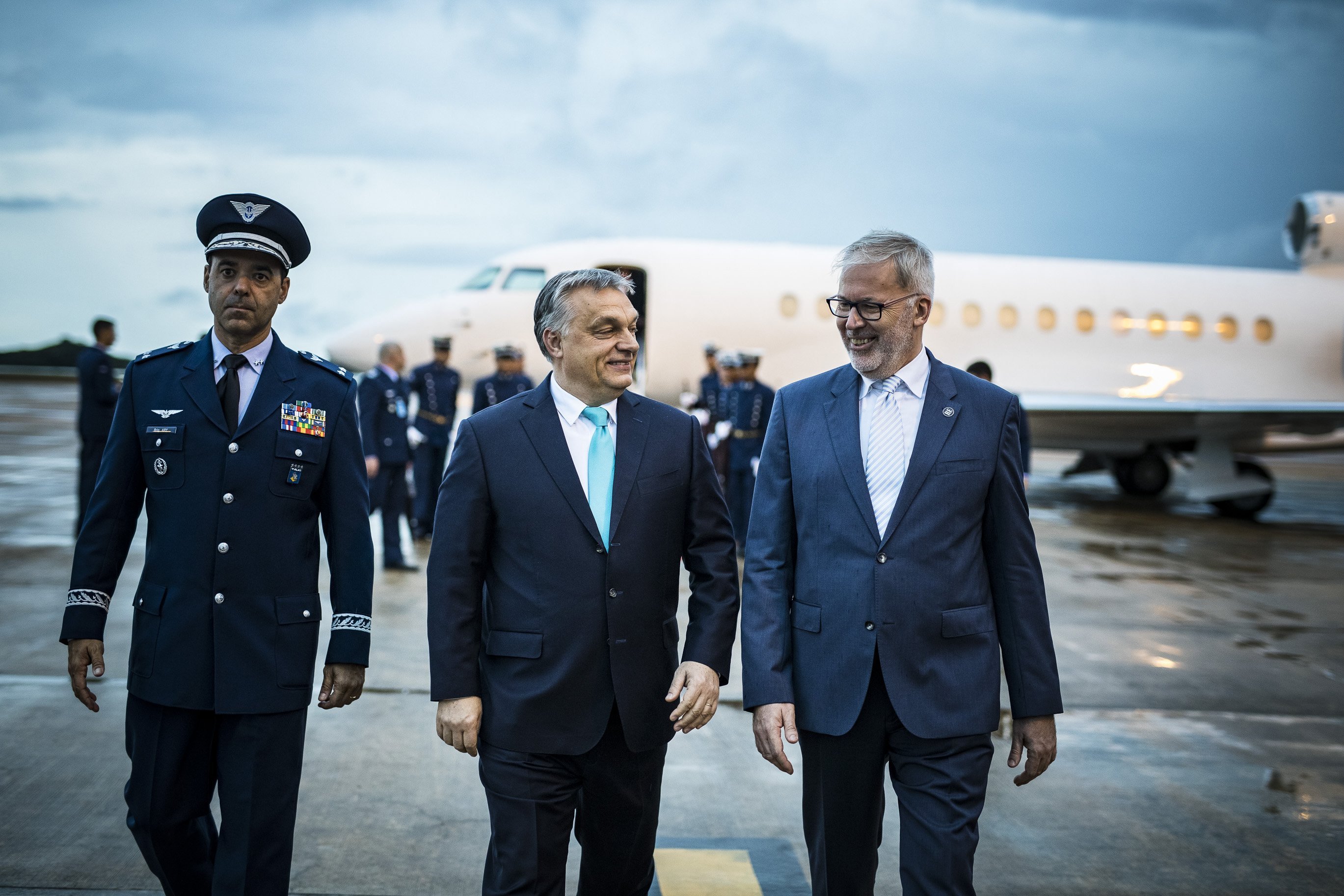 Orbán a titokban vett honvédségi géppel ment a brazil elnök beiktatására