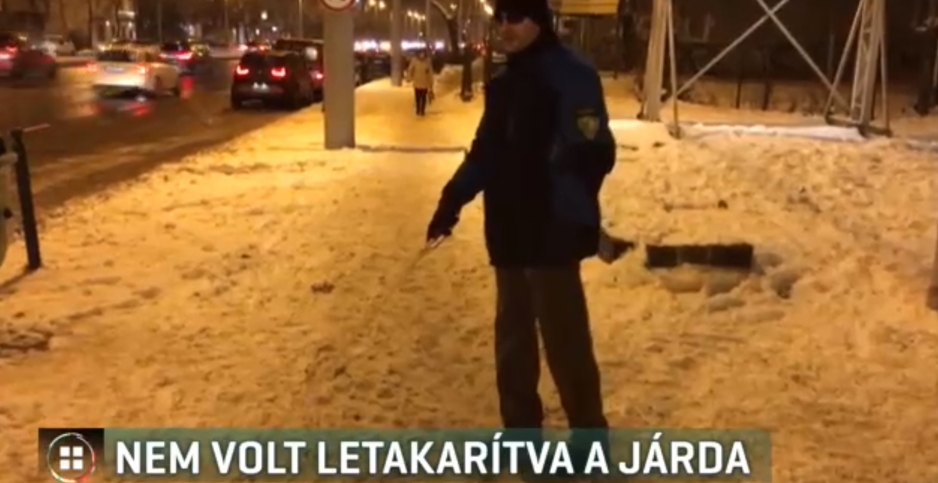 Nem volt letakarítva a havas járda, ezért egy látássérült férfi tévedésből felsétált a Hungária körútra