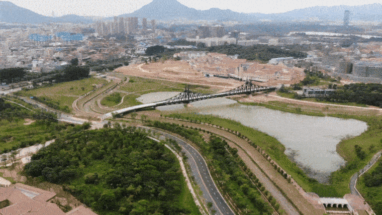 A Huawei felépítette Kínában a Szabadság hidat