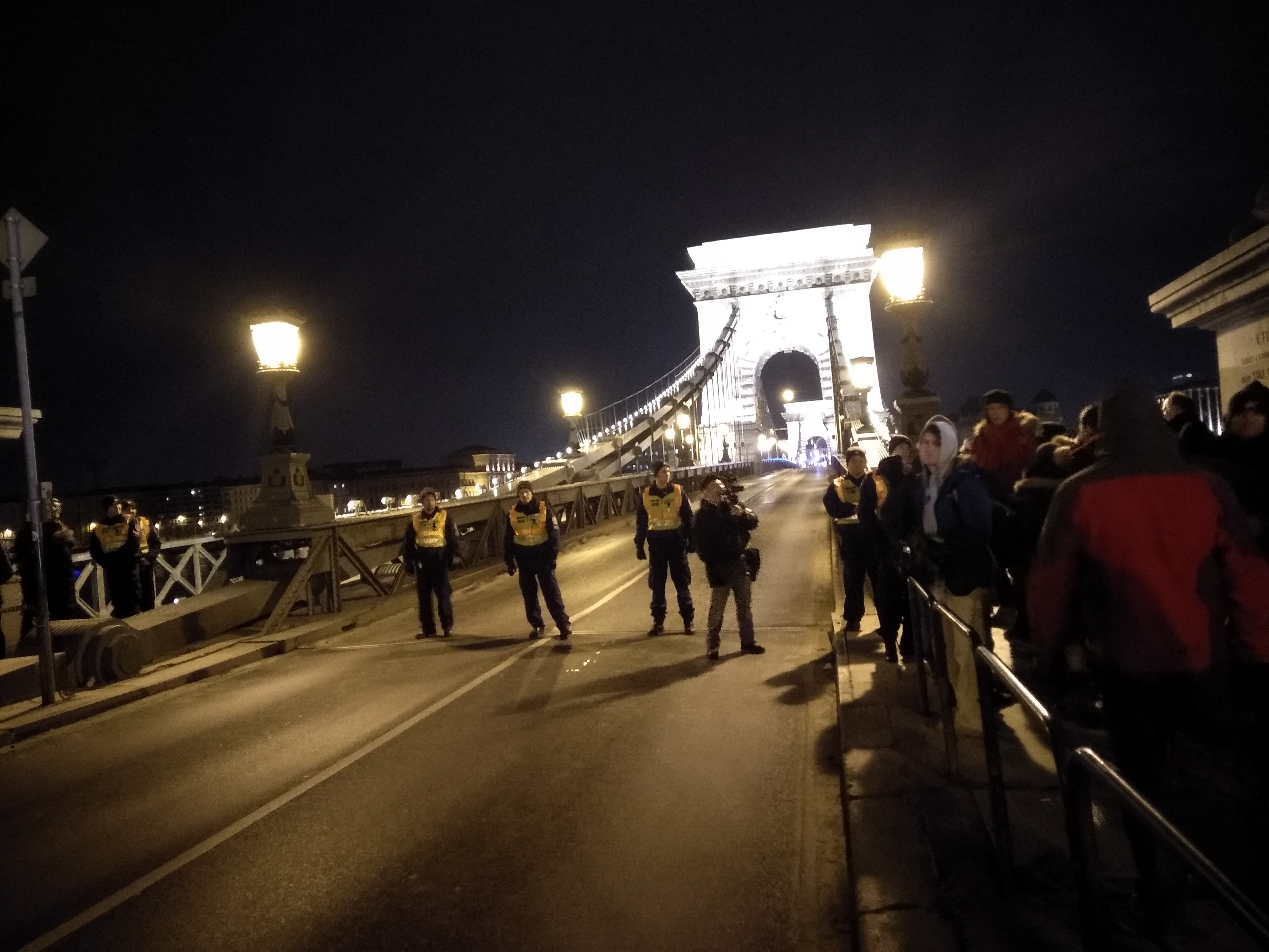 Hat embert állítottak elő Budapesten