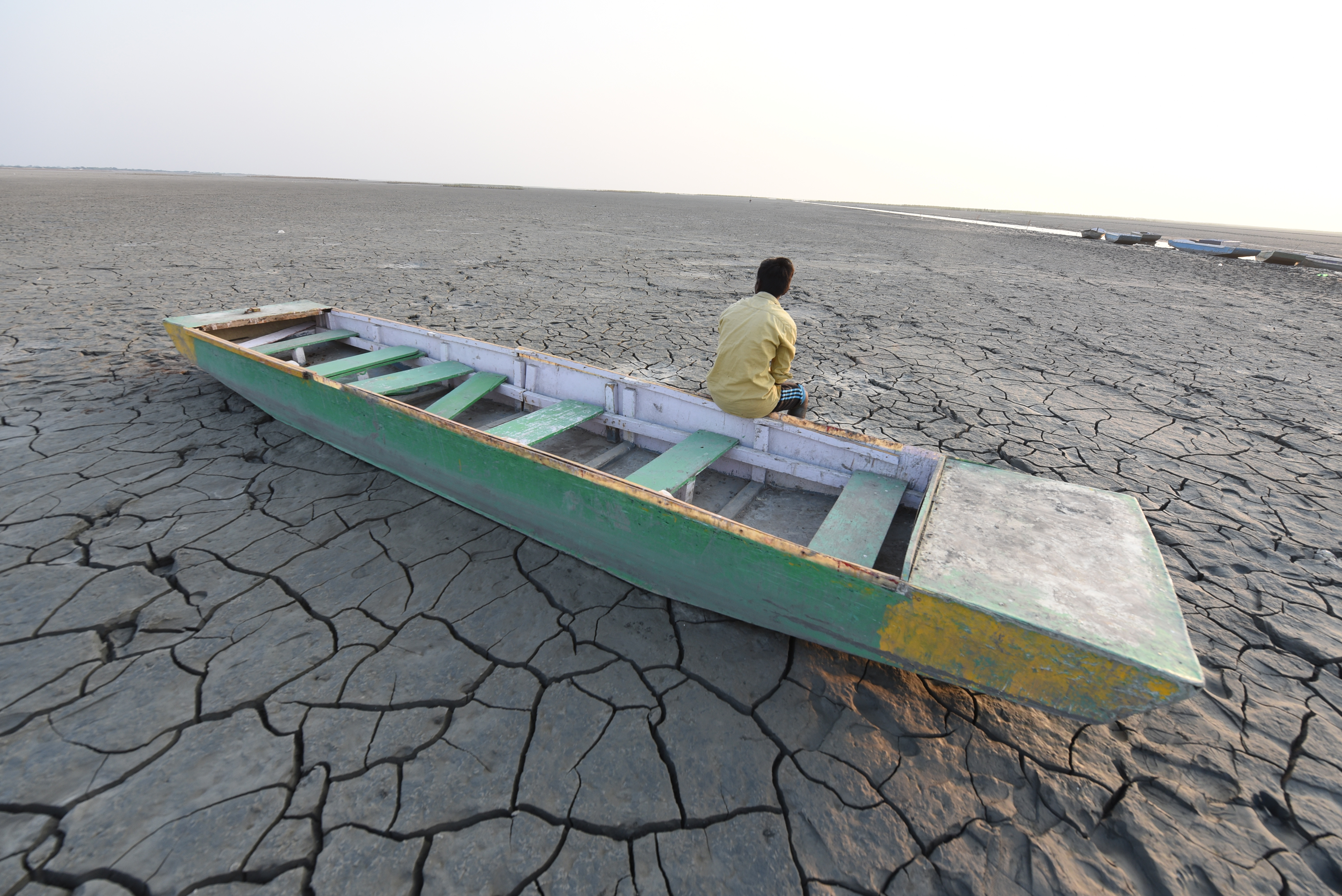 16 év után ismét száraz a Nalsarovar-tó medre Indiában. 2018. szeptemberi fotó
