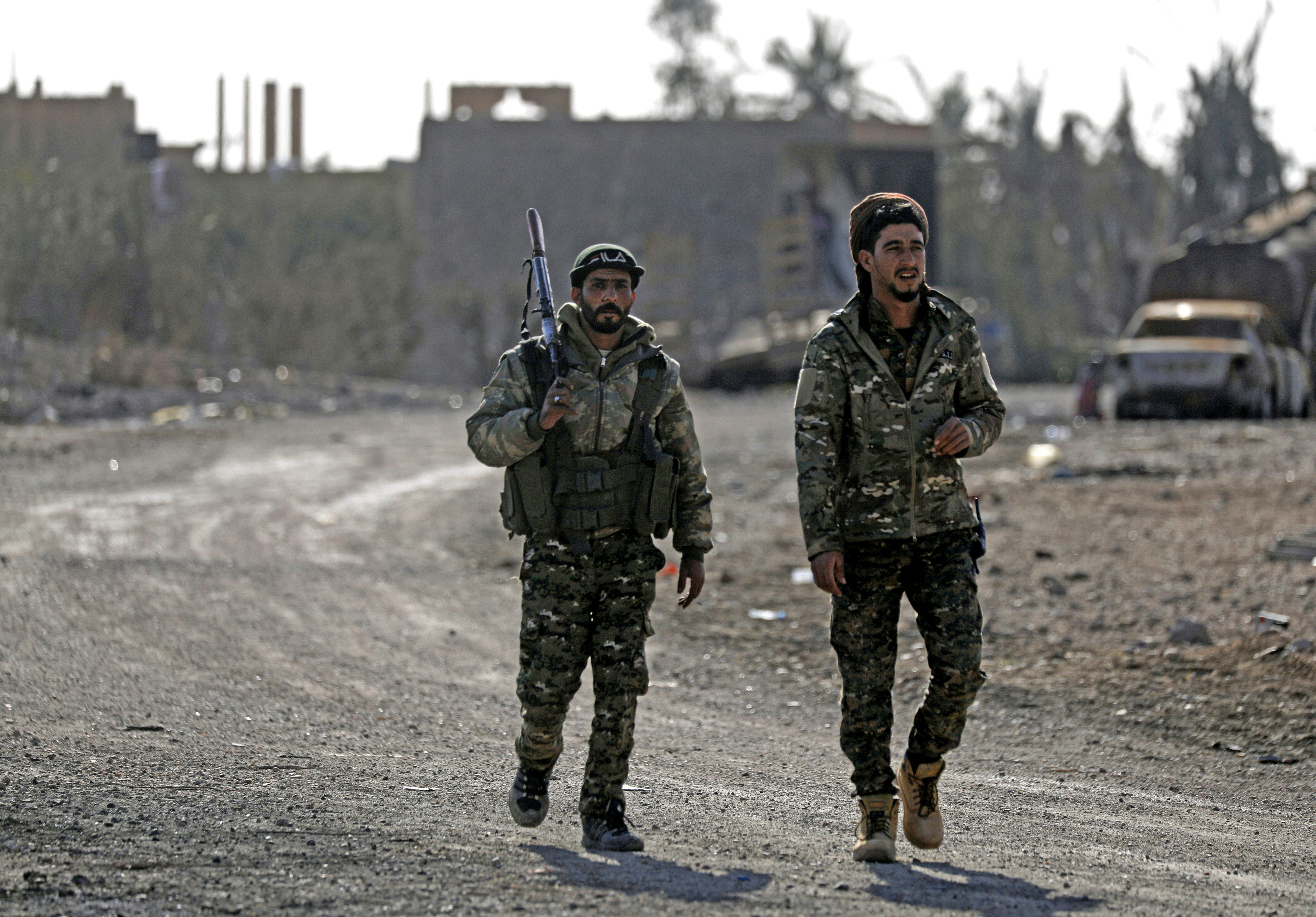 Heves harcok az ISIS utolsó szíriai városáért