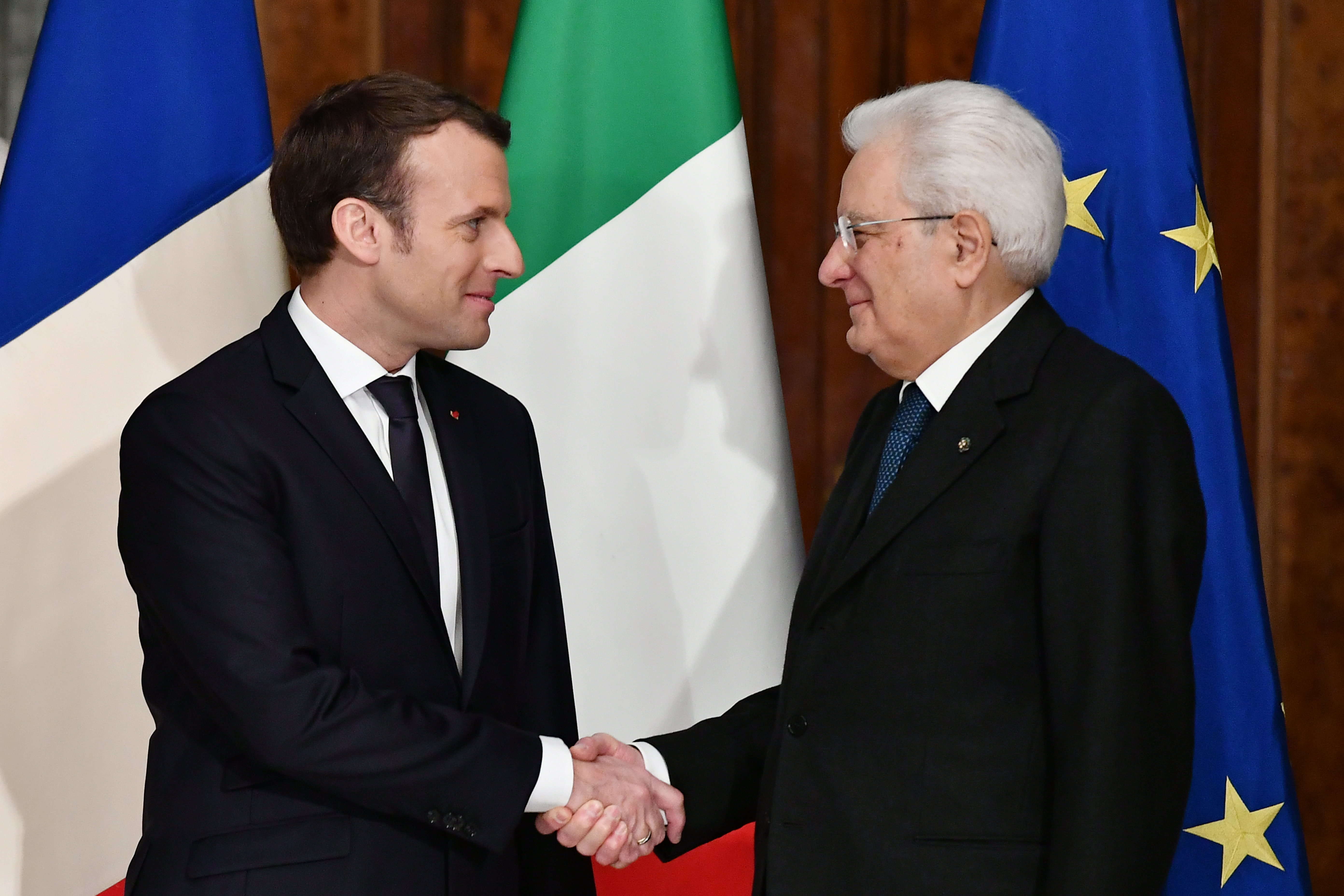 Visszatér Rómába a francia nagykövet