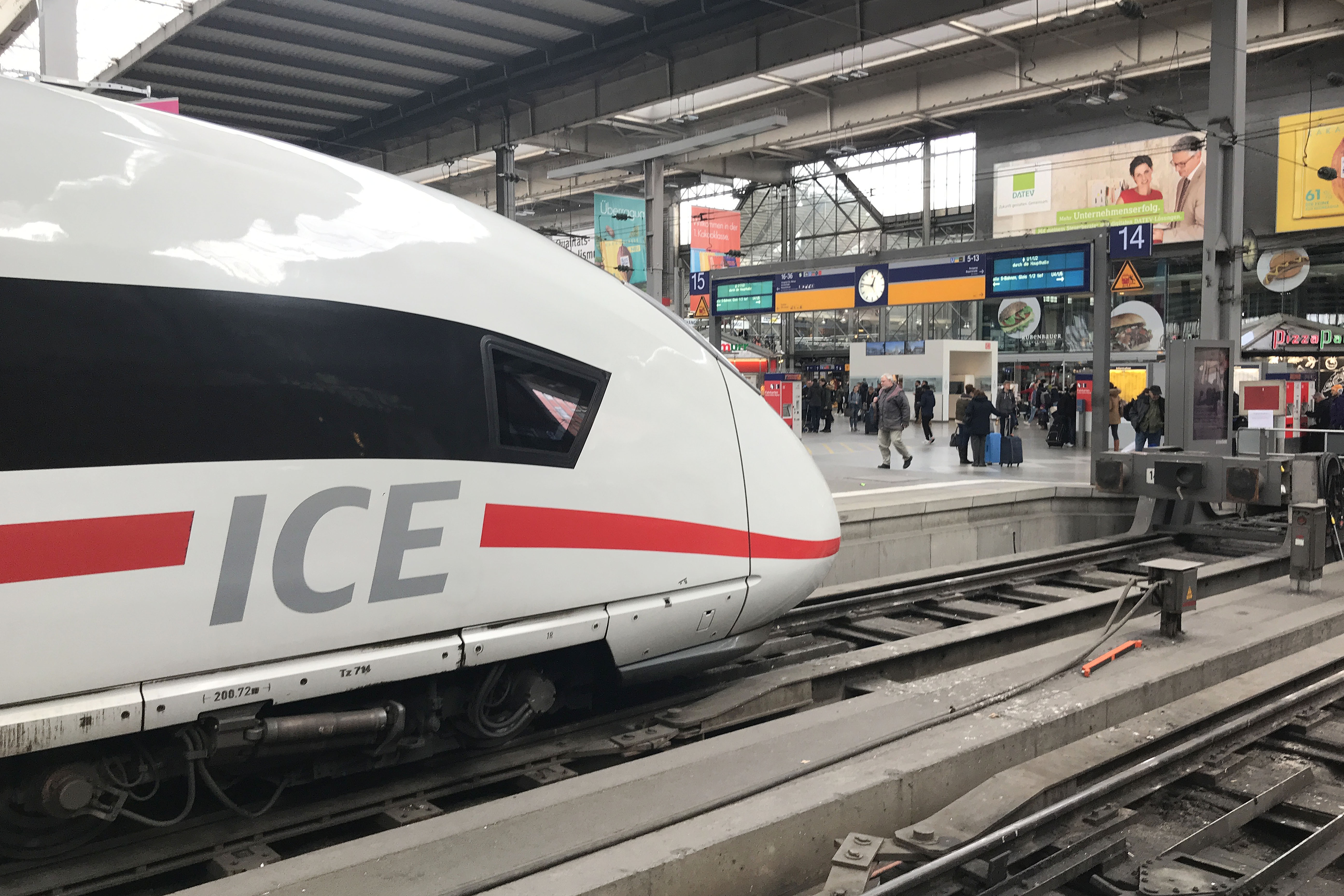 Szuperhősre itta magát egy német férfi, és megállított egy Párizsba tartó vonatot