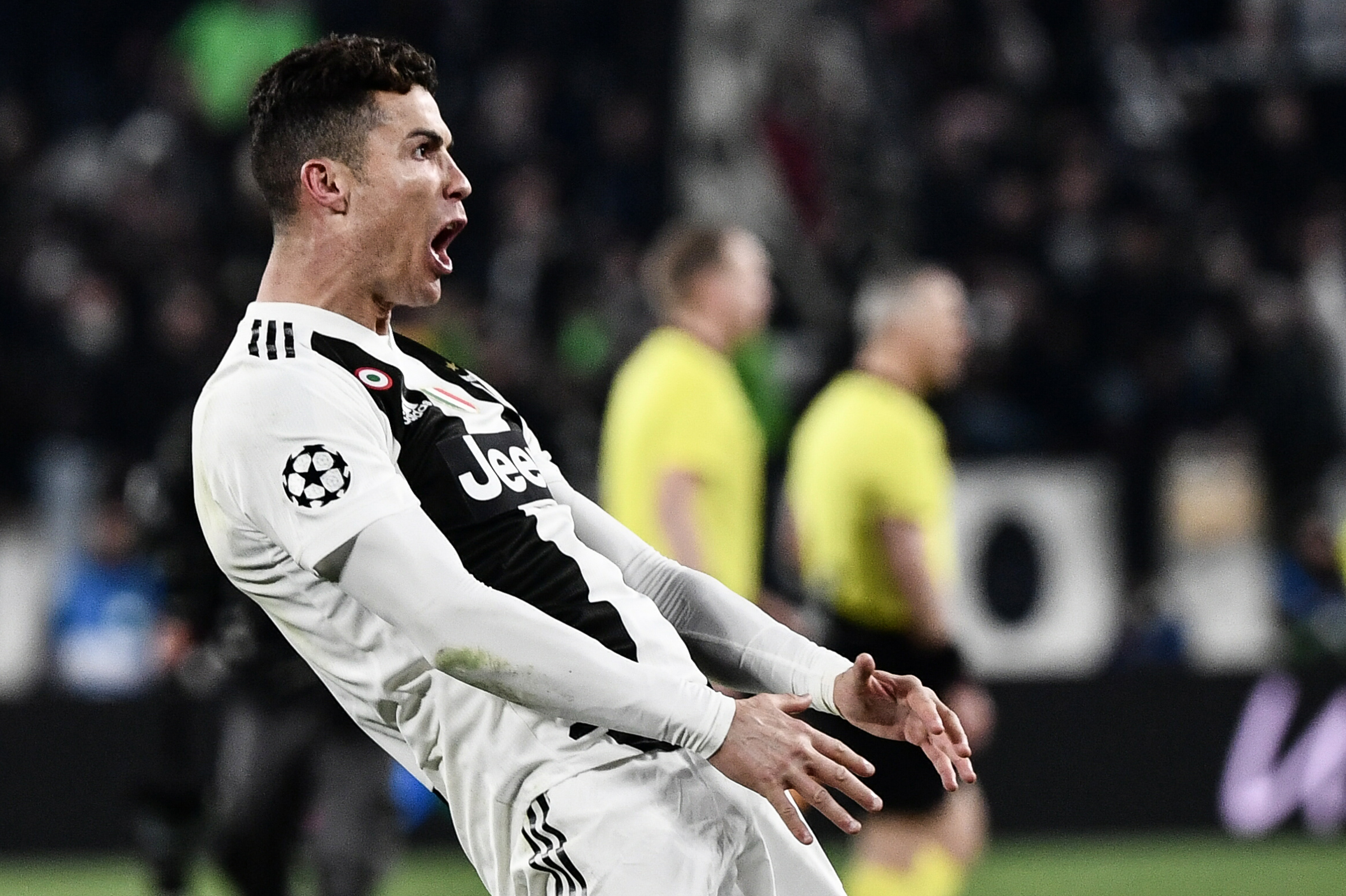 Cristiano Ronaldo 20 ezer eurós büntetést kapott az erekciós gólöröm miatt