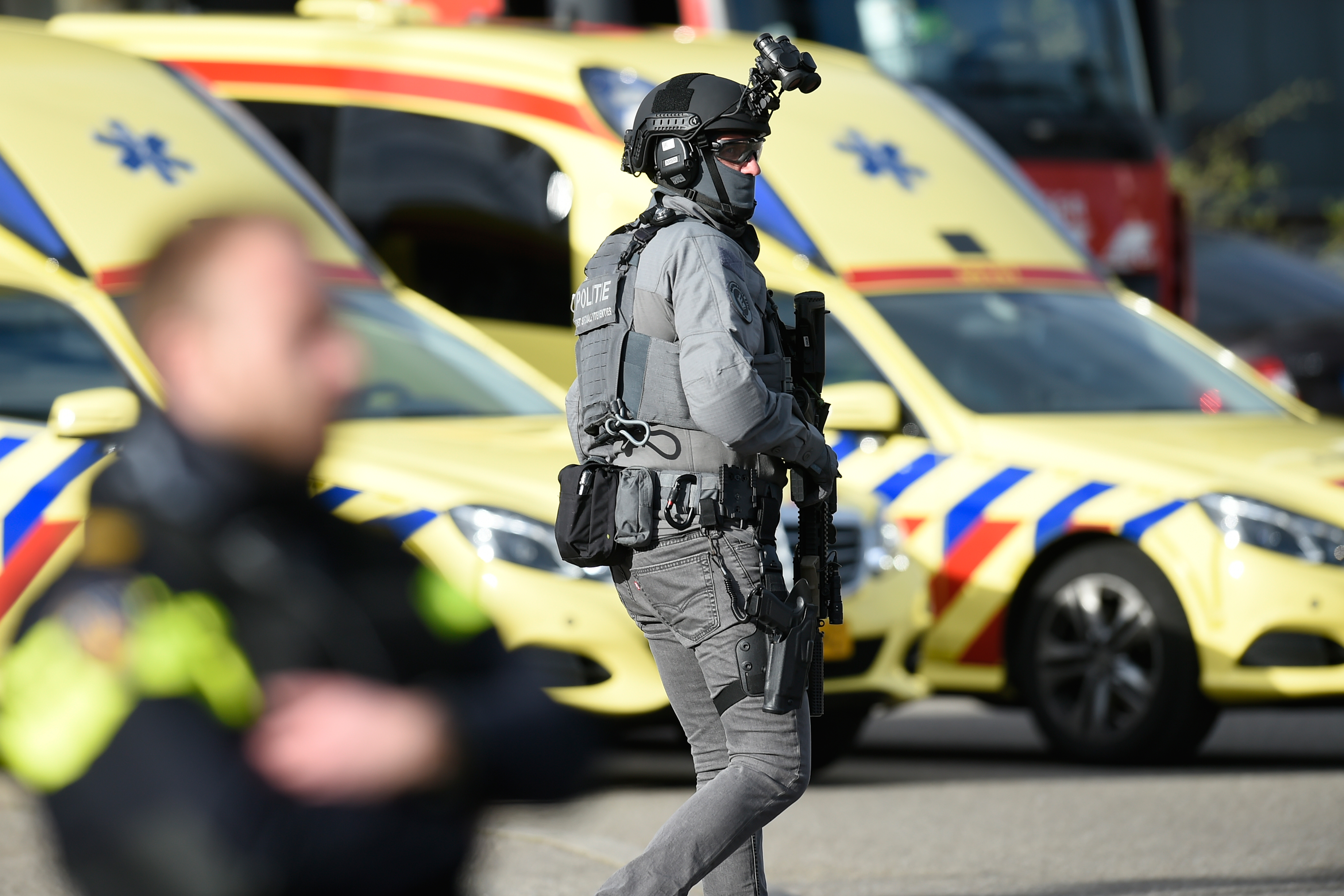 A holland rendőrség cáfolja, hogy elengedetek az utrechti gyilkossággal kapcsolatban őrizetben vett két személyt