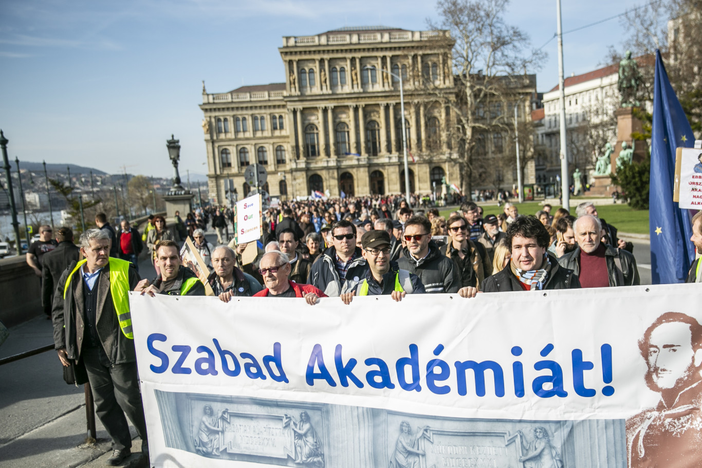 A Fidesz úgy maga ellen fordította a magyar tudományt, hogy a vereségük után hetek alatt dől össze az egész takolmányuk