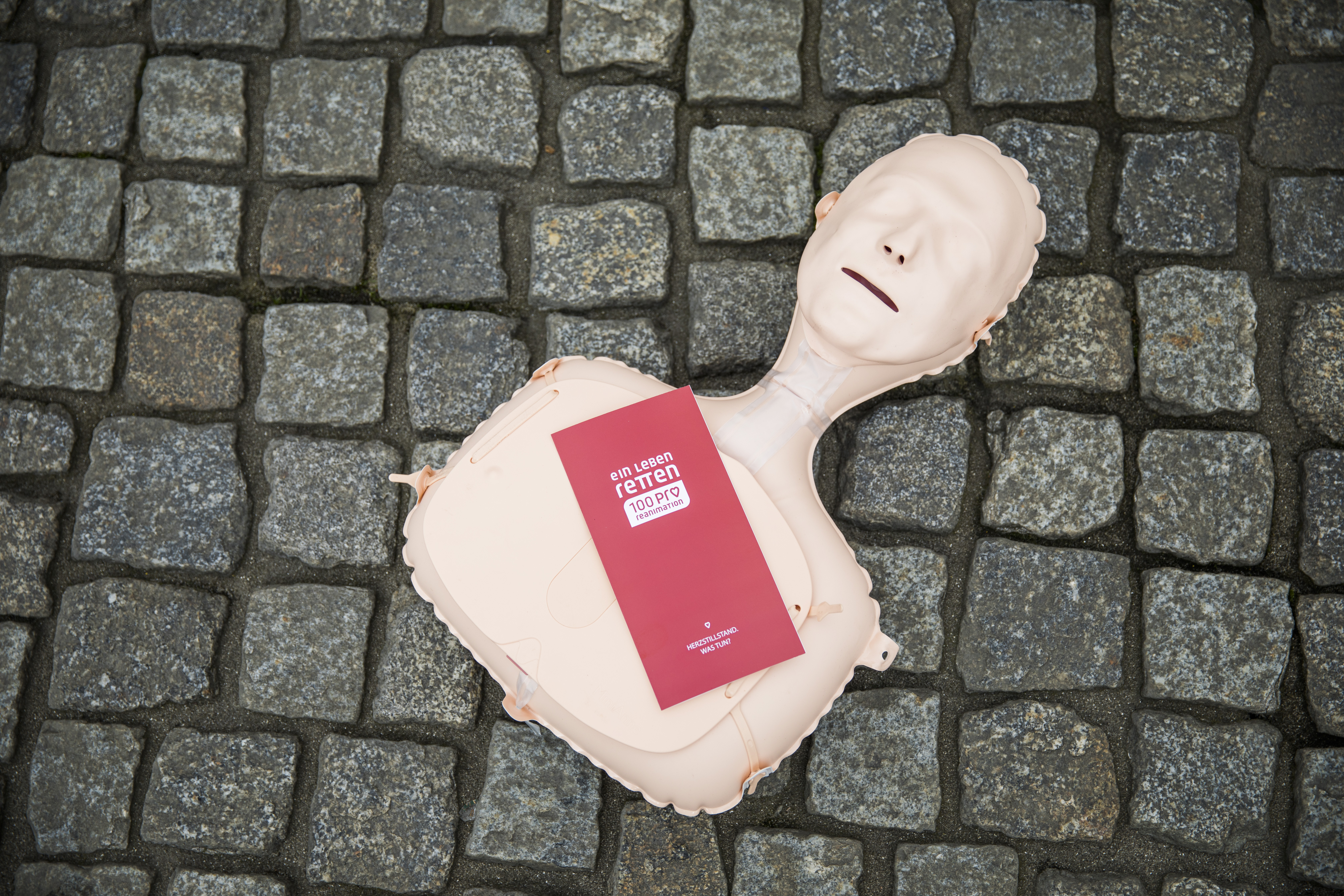 Már 23 életet megmentettek Magyarországon egy mobilapp segítségével