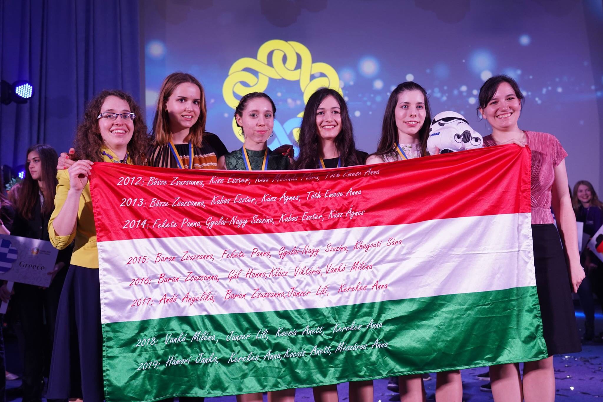 Fergeteges  magyar siker a lányoknak rendezett matematikai diákolimpián