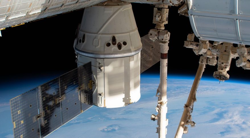 Hiába robbant fel a SpaceX Dragonja, a NASA jövő héten útnak indítja a teherhajót az űrállomásra