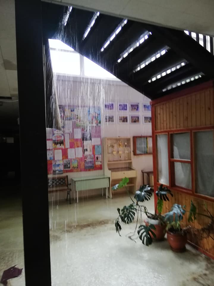 Bokáig ér a víz egy kaposvári általános iskolában