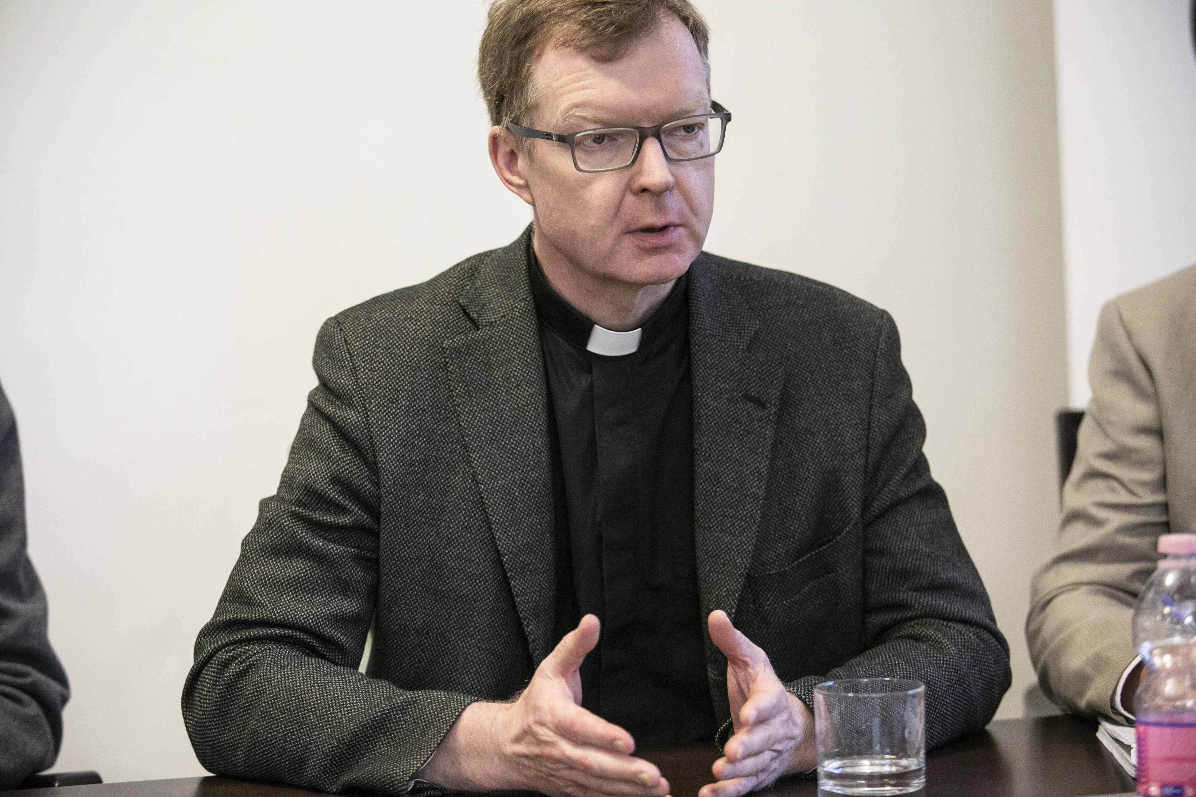Lemondott Hans Zollner, az egyházban elkövetett molesztálásokat vizsgáló Pápai Gyermekvédelmi Bizottság  egyik legfontosabb tagja
