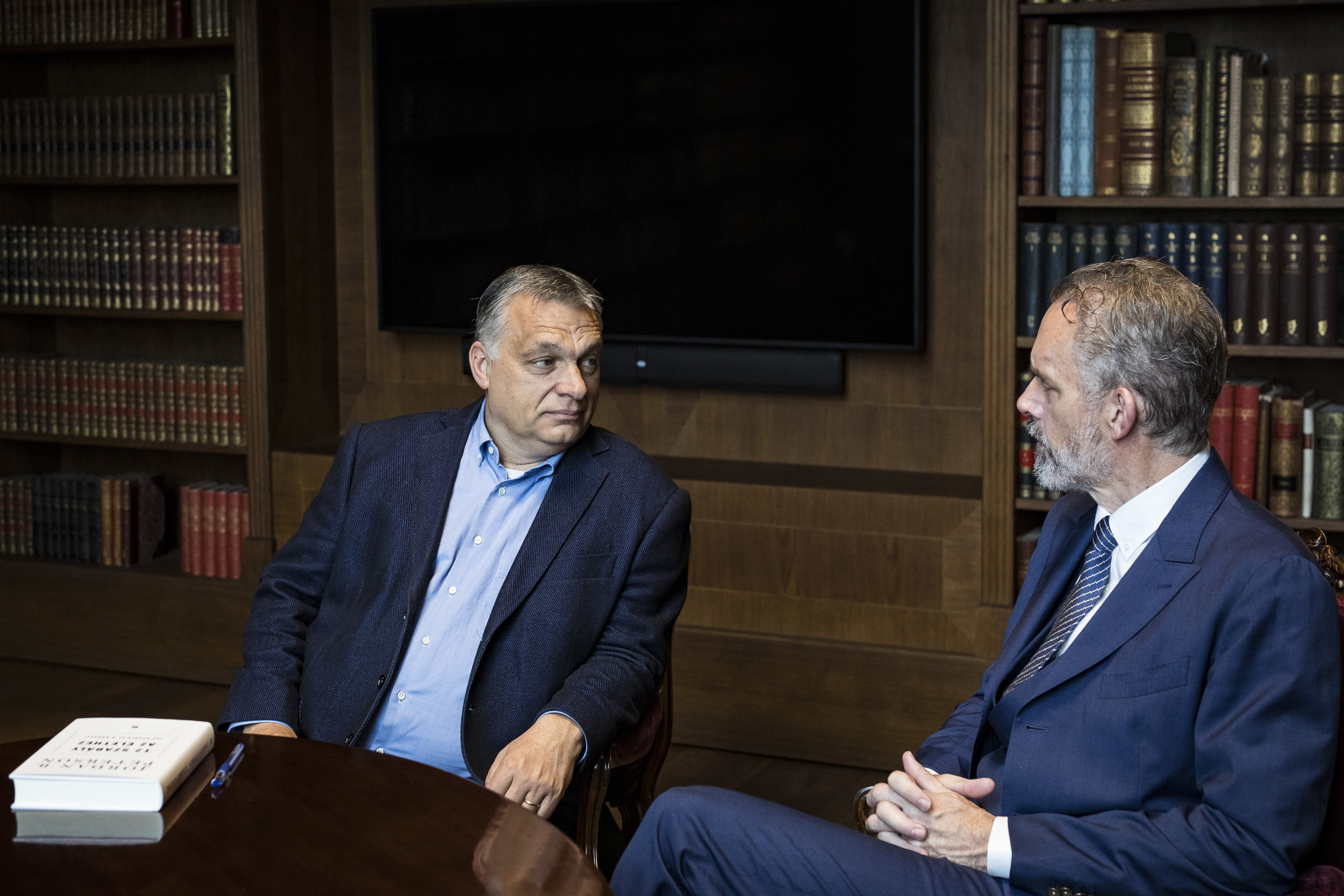 Ismert kanadai életvezetési tanácsadóval találkozott Orbán Viktor miniszterelnök