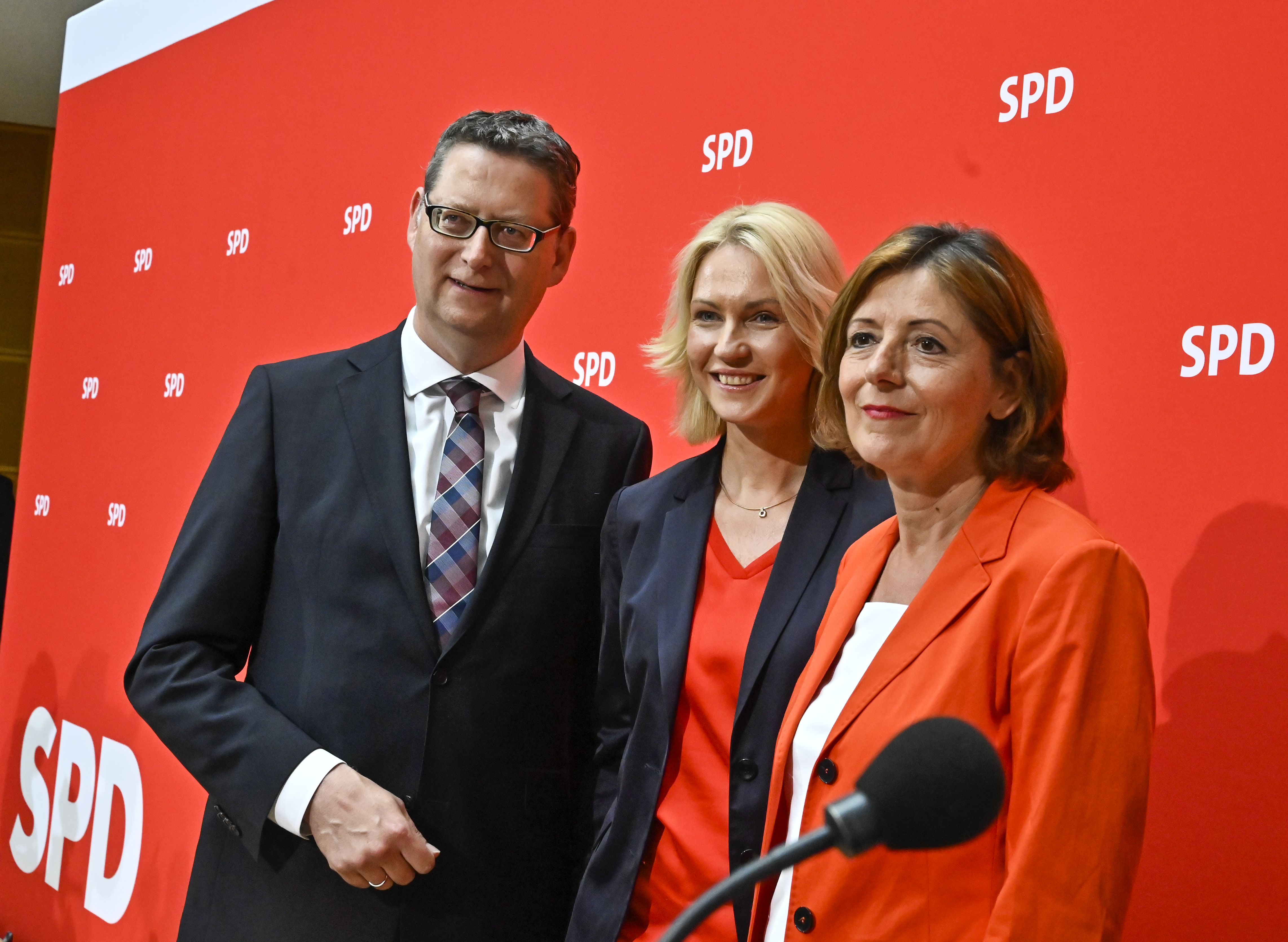 Három alelnök veszi át az SPD vezetését