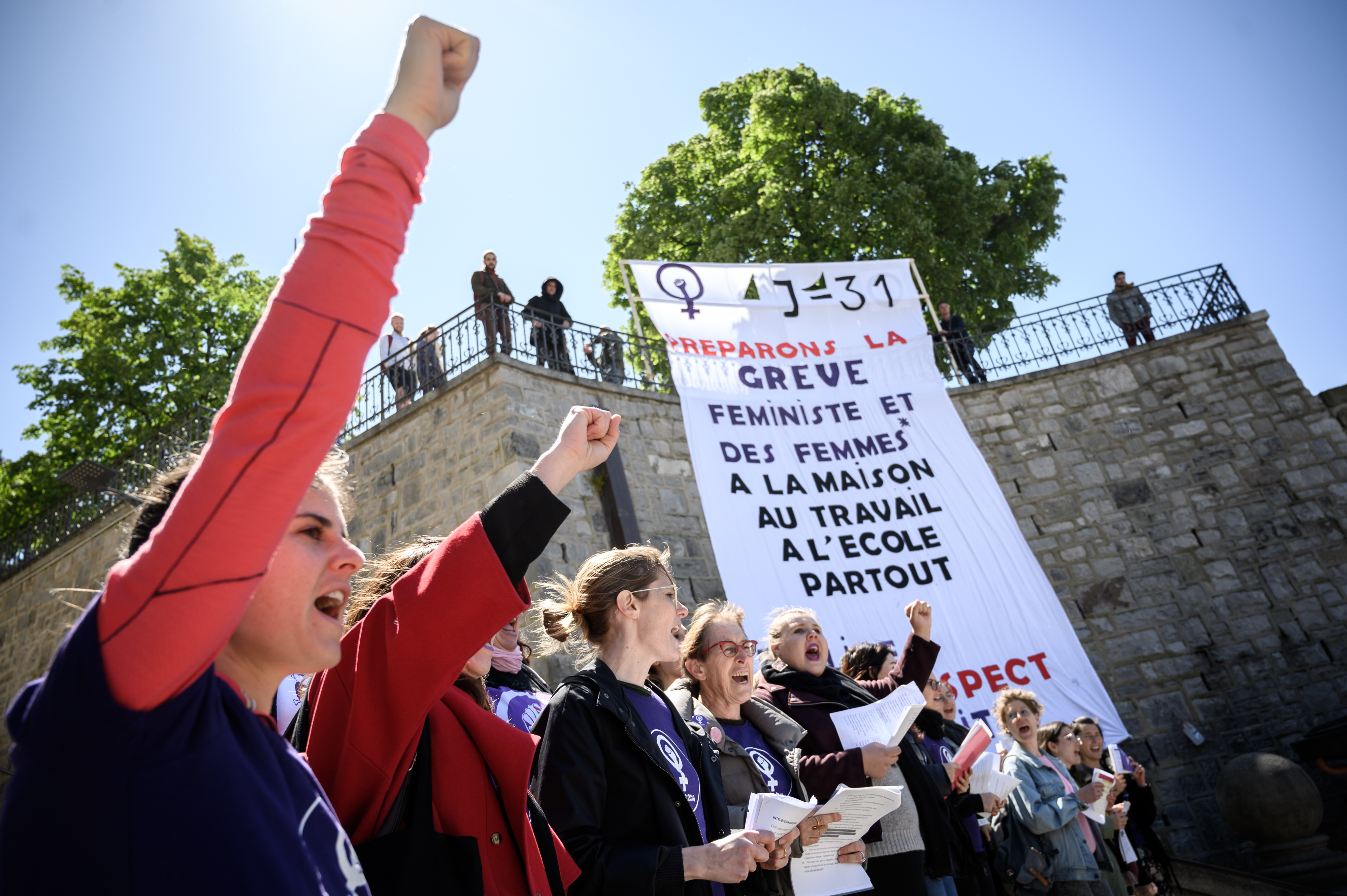 Sztrájkot beharangozó tüntetés Lausanne-ben, május 14-én