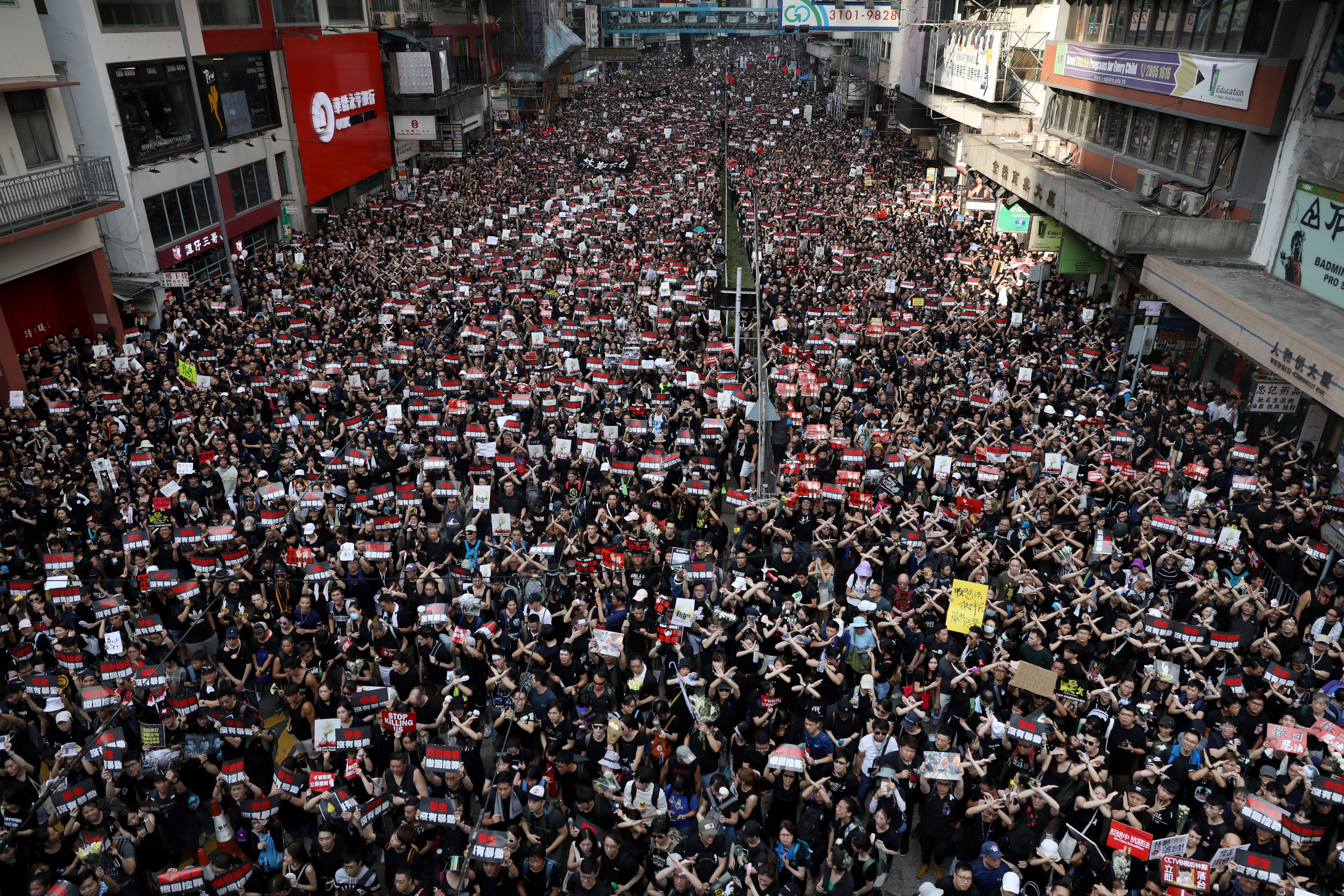 Újra tüntetnek Hongkongban