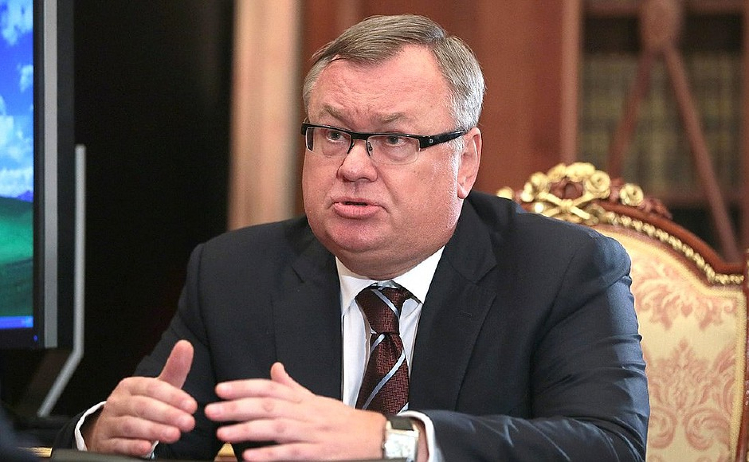 Пряхин втб николай викторович