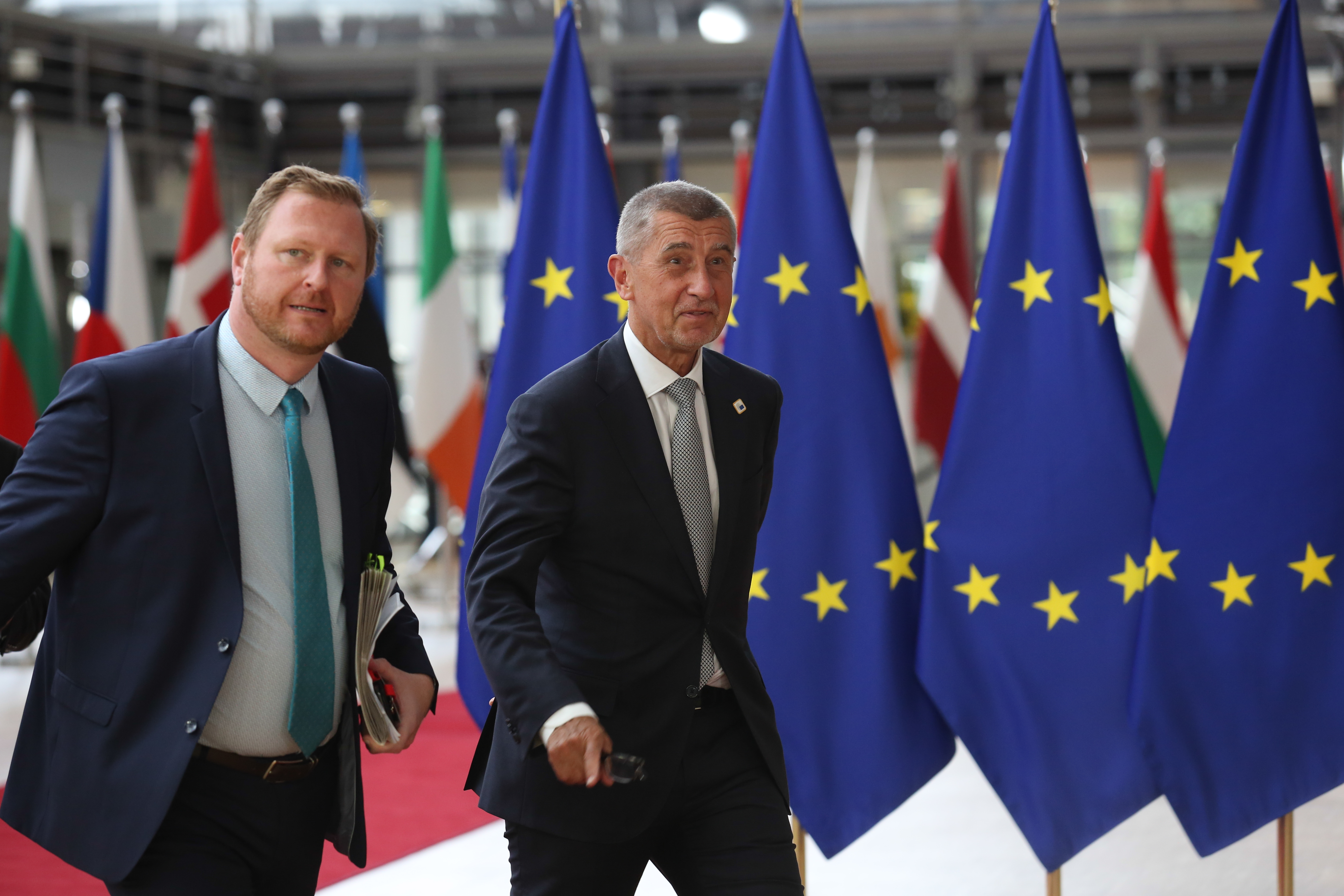 „Miért kéne már most eldöntetünk, mi lesz 2050-ben?” - kérdezte a cseh miniszterelnök, mielőtt blokkolta az uniós klímacélt