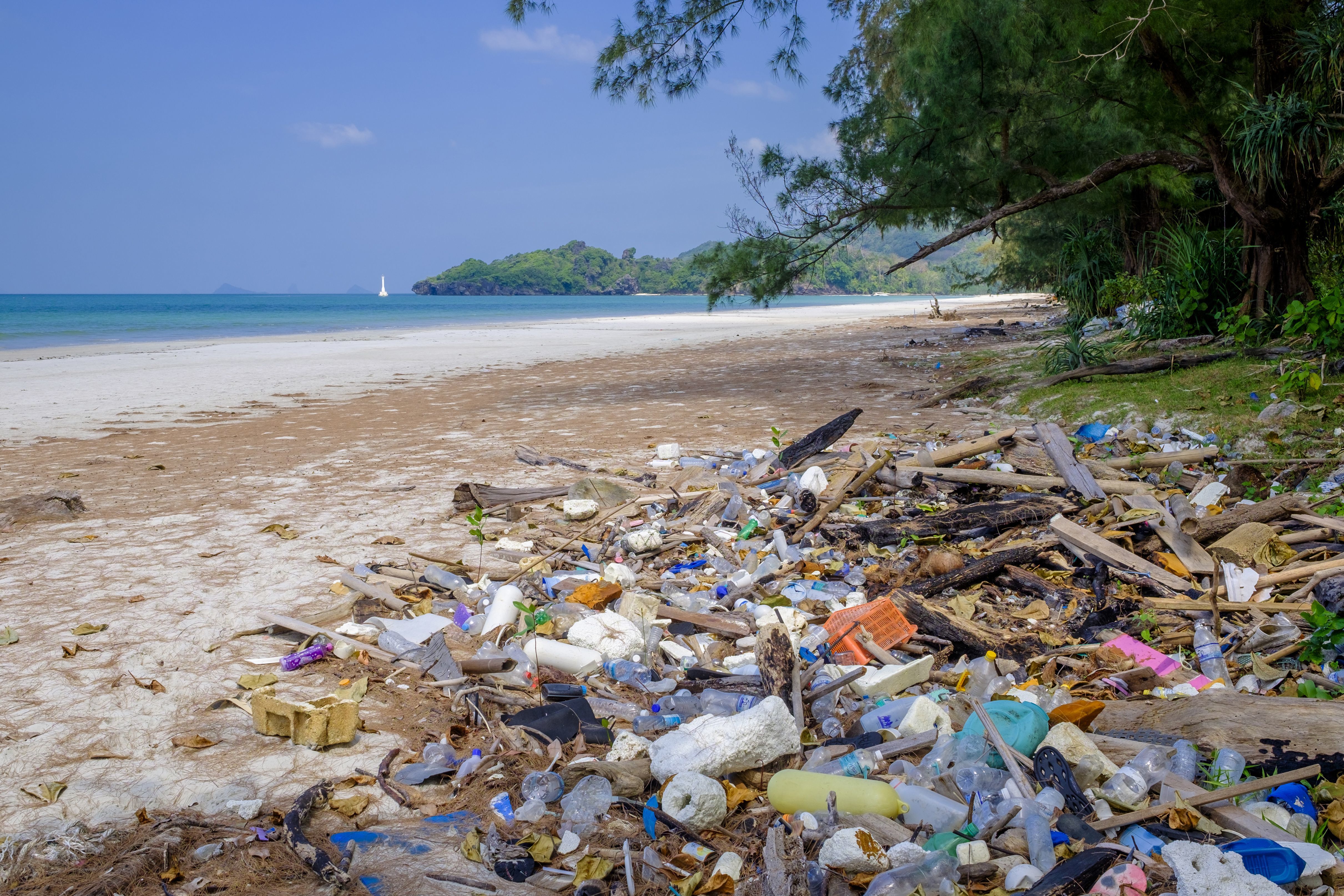A legnagyobb óceánszennyező országok végre fellépnek a műanyagszemét ellen