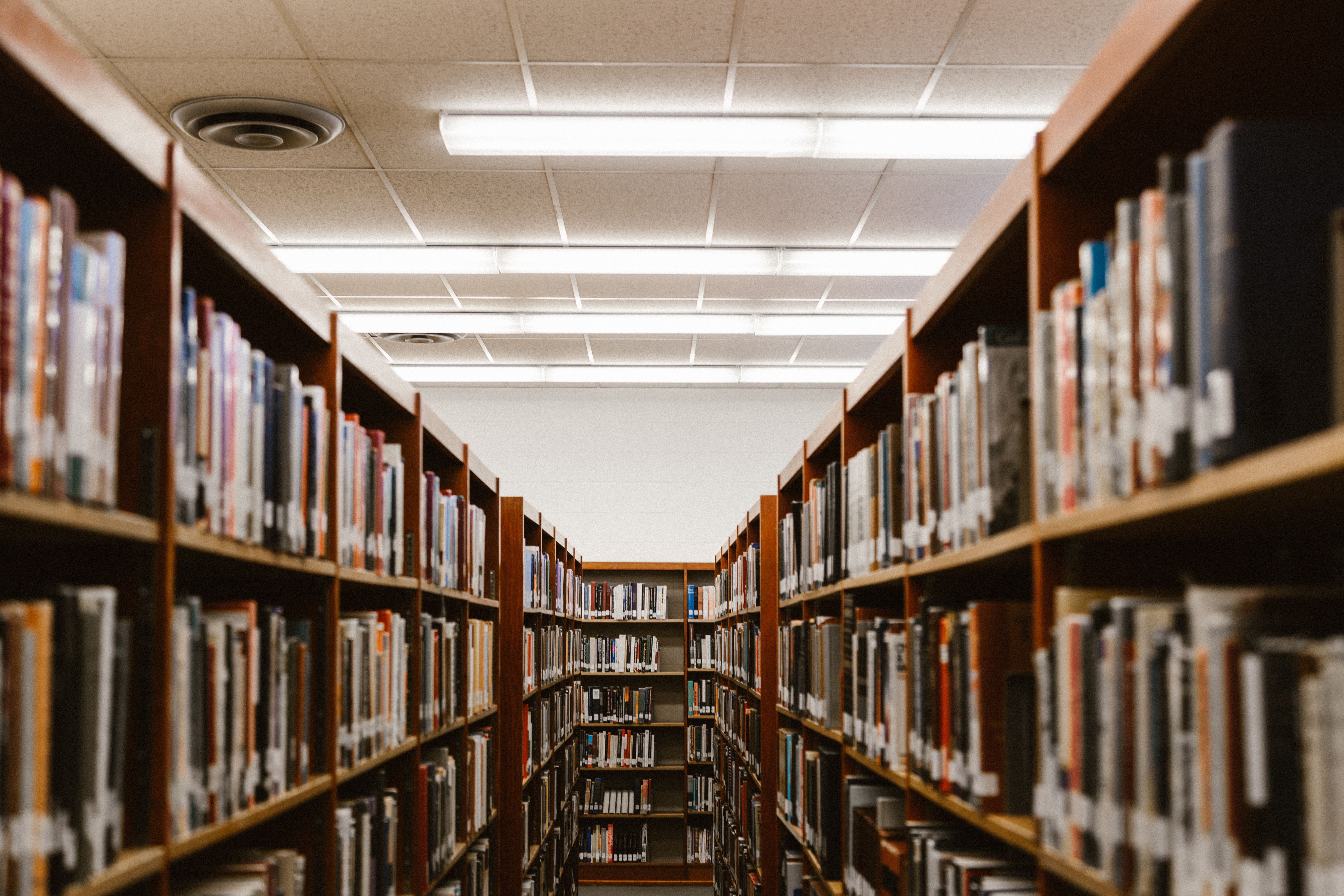 Könyvtárosok, szerzők és kiadók összefogtak az amerikai könyvbetiltási hullám ellen