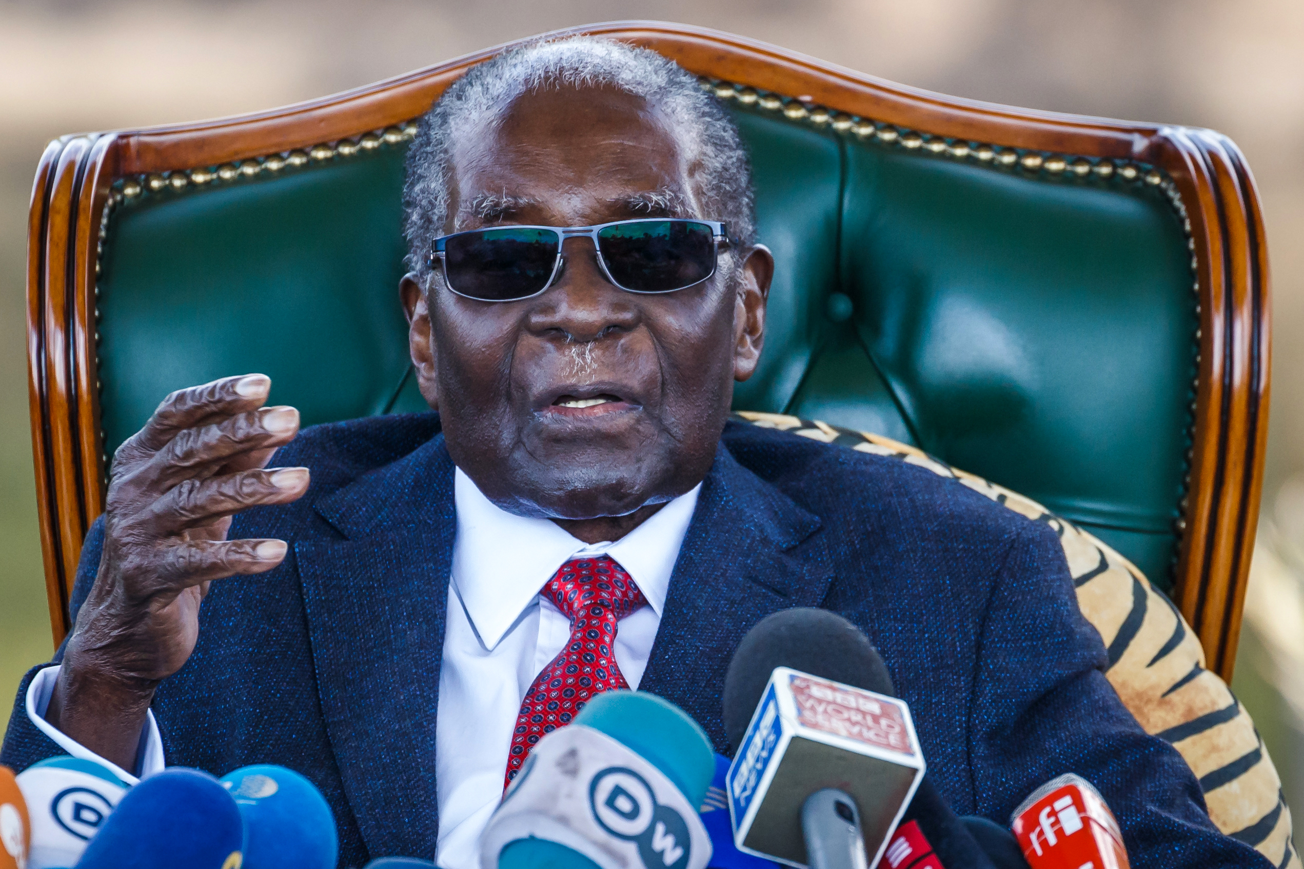 95 éves korában meghalt Robert Mugabe