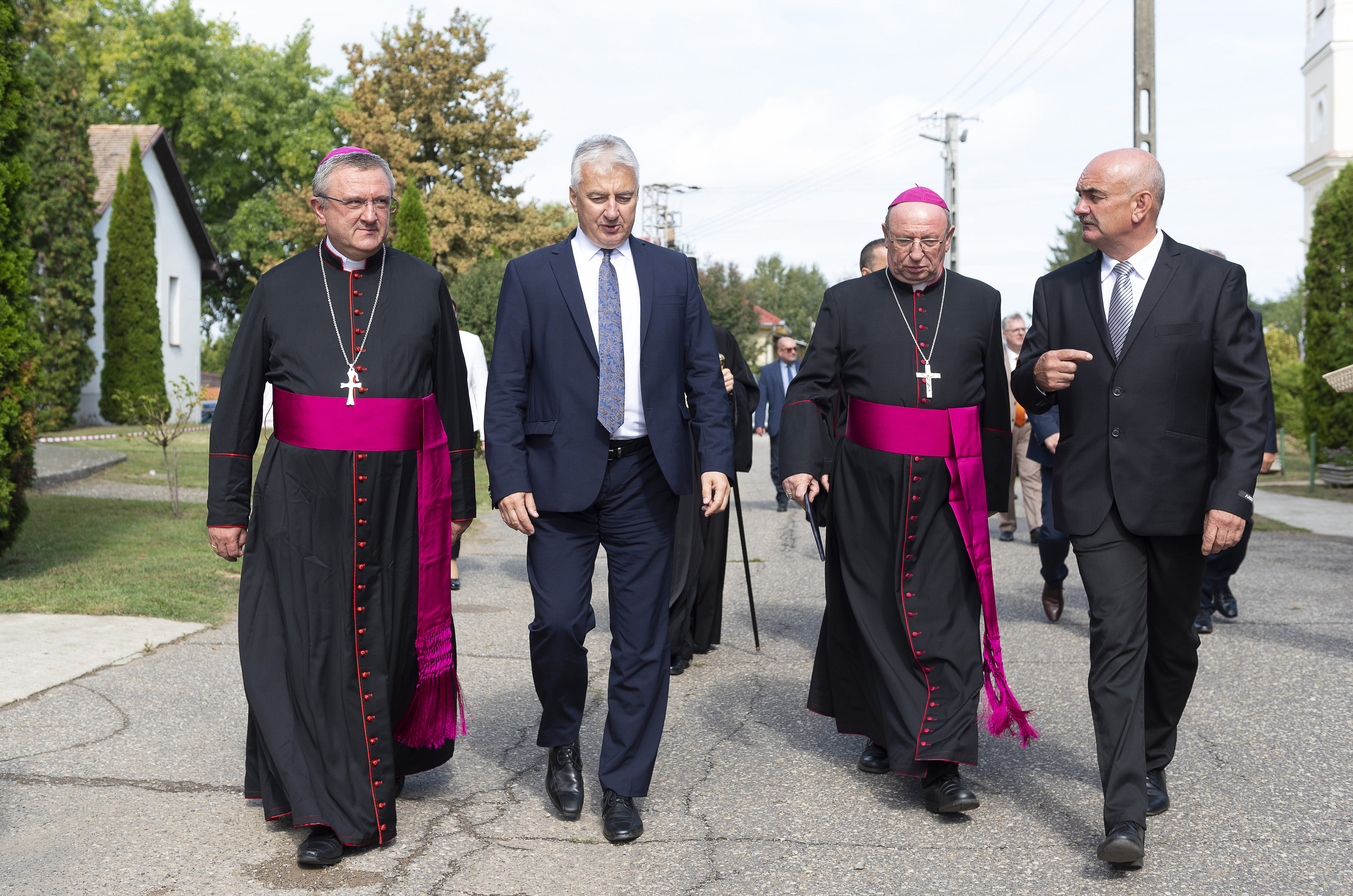 Magyar Katolikus Püspöki Konferencia: Aki nem tud misére menni, imádkozzon többet