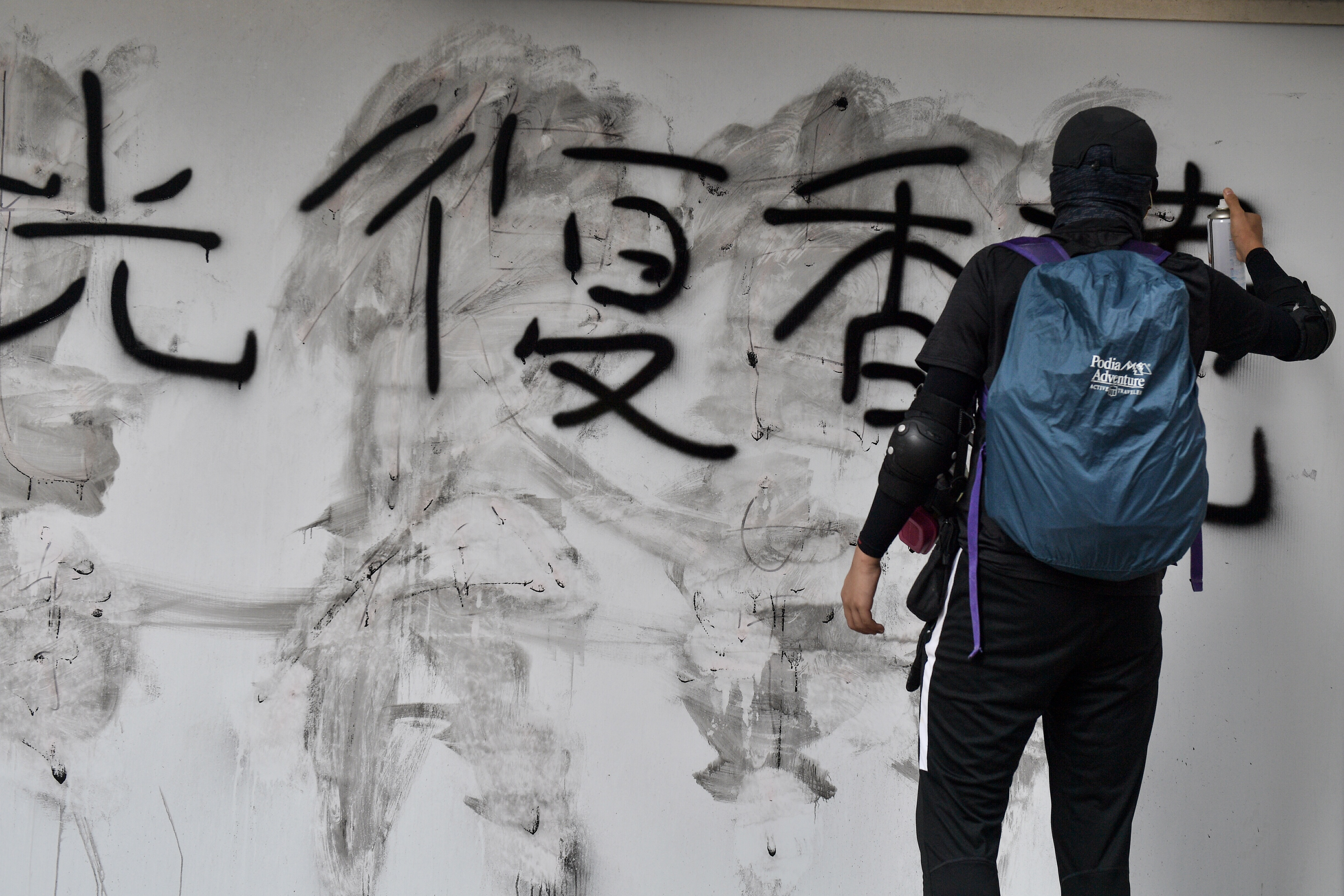 Demokrácia vagy halál: Hongkong falain is állandó harc zajlik Peking ellen