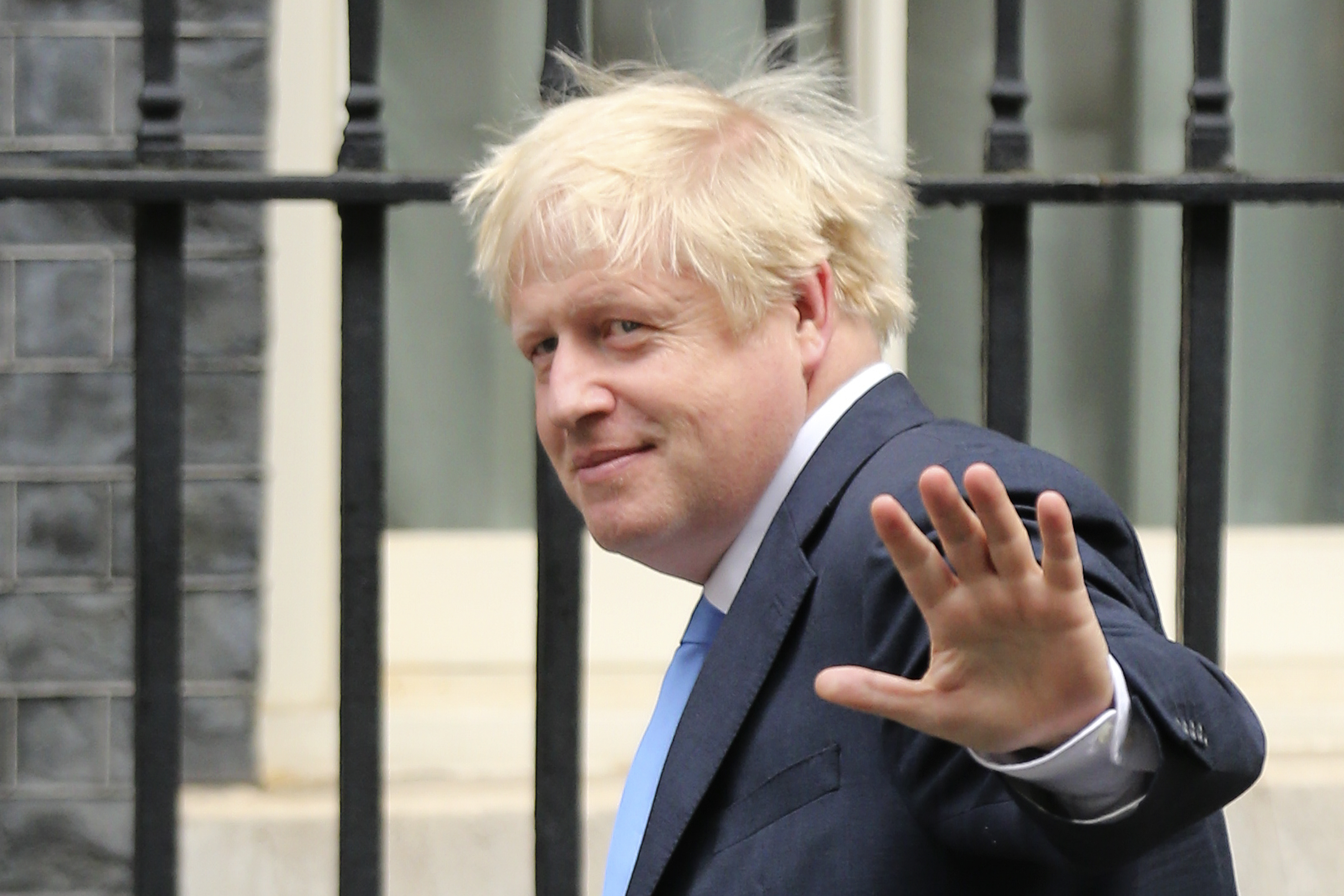 Újra összeült a brit parlament, az ellenzék Boris Johnson fejét követeli