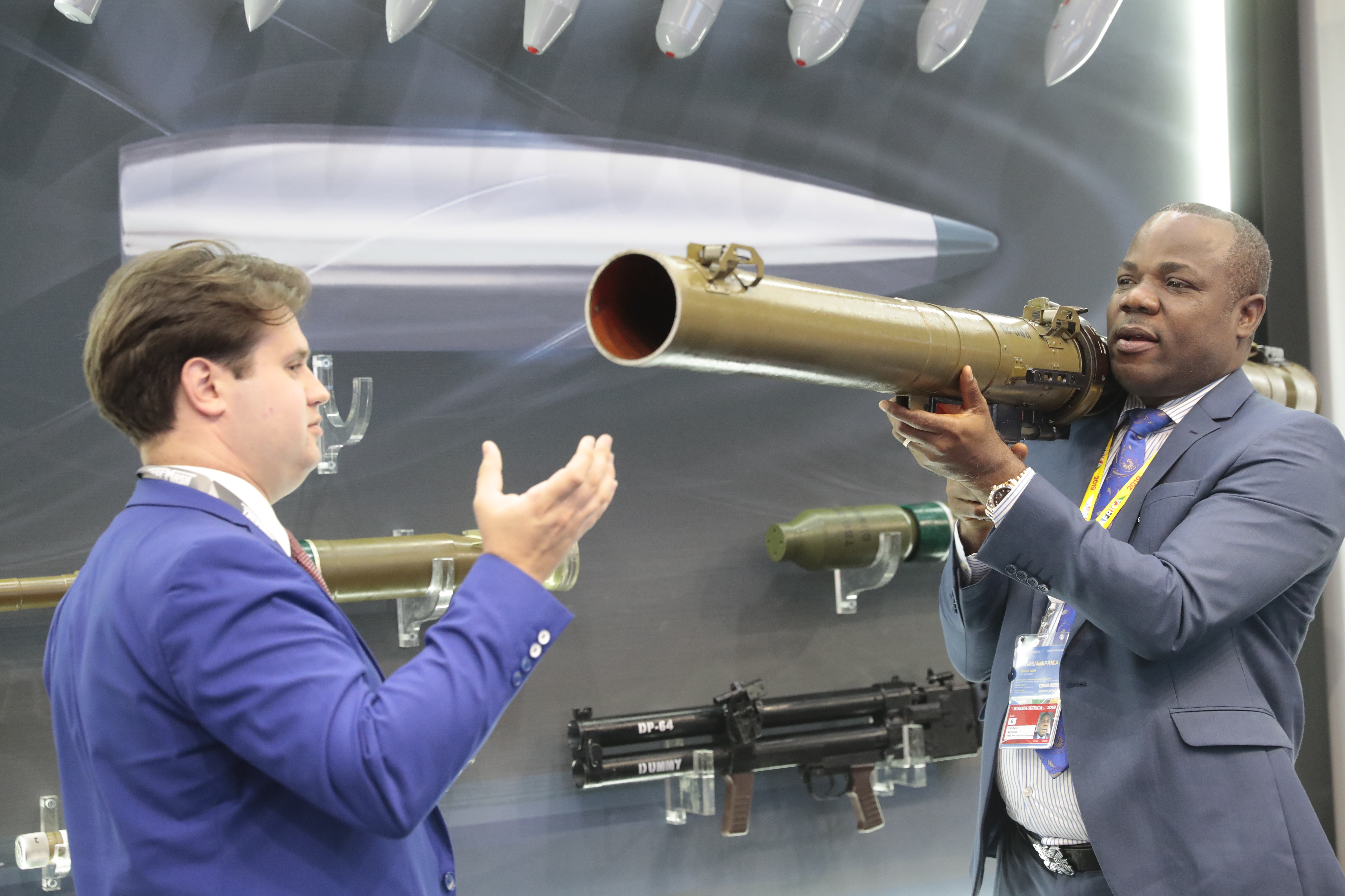 Fellendítené a fegyverek exportját Afrikában Oroszország