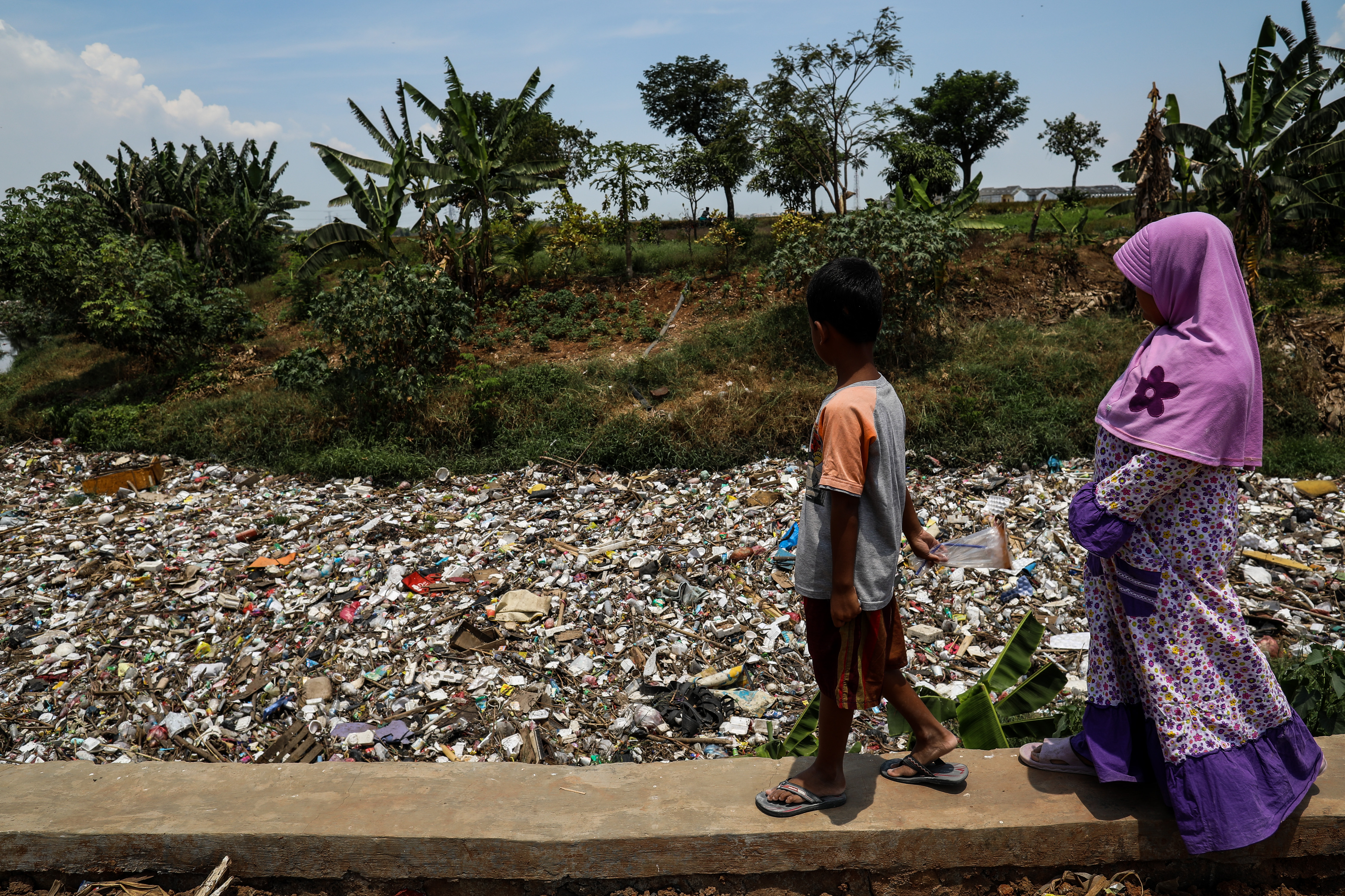 Megmérgezi Indonéziát a nyugati műanyagszemét