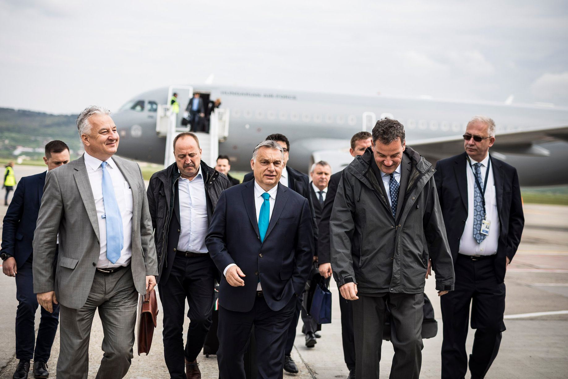Orbán repülőútja Toszkánába: bírói utasításra mégis nyomoznia kell az ügyészségnek