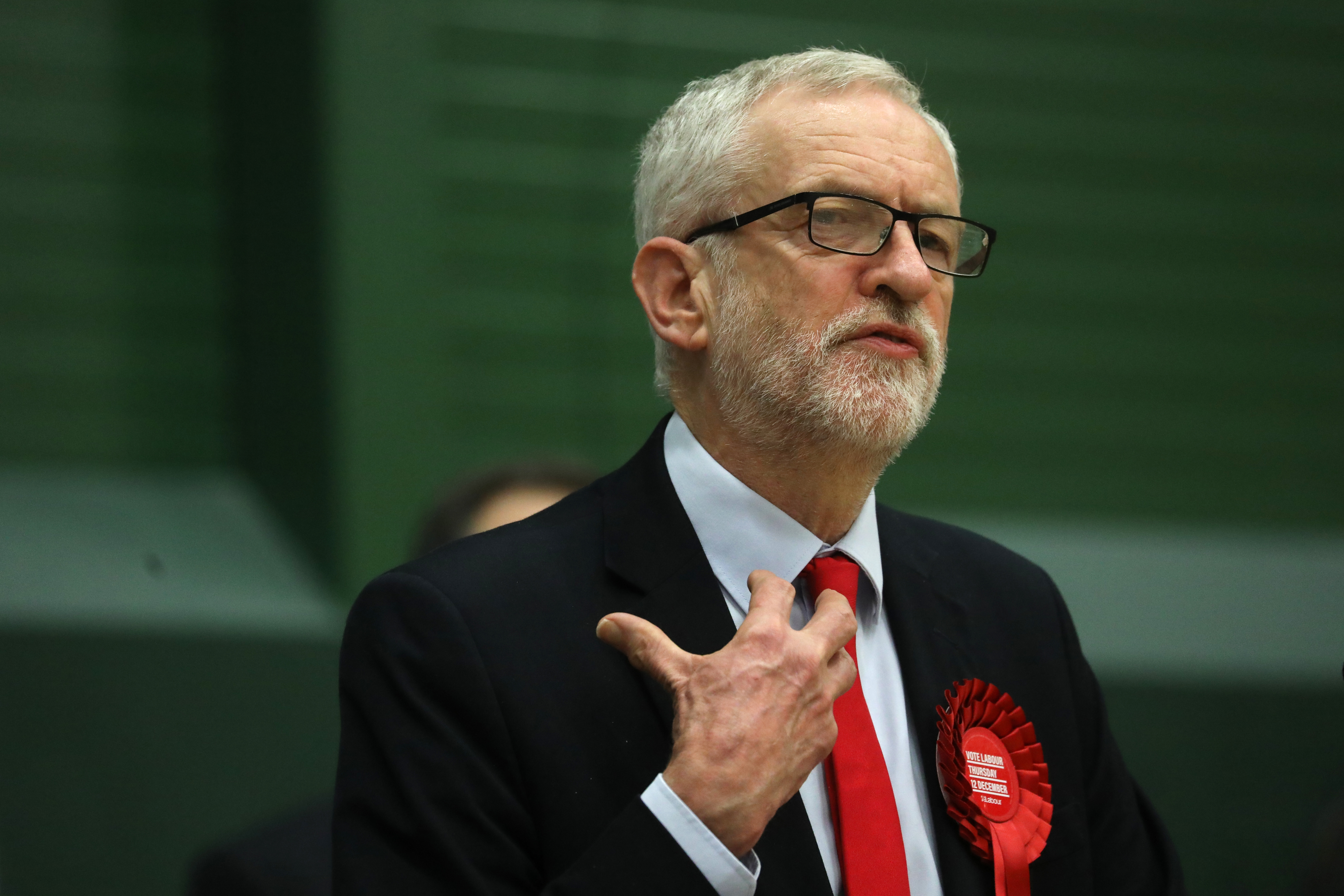 A Munkáspárt felfüggesztette Jeremy Corbyn tagságát