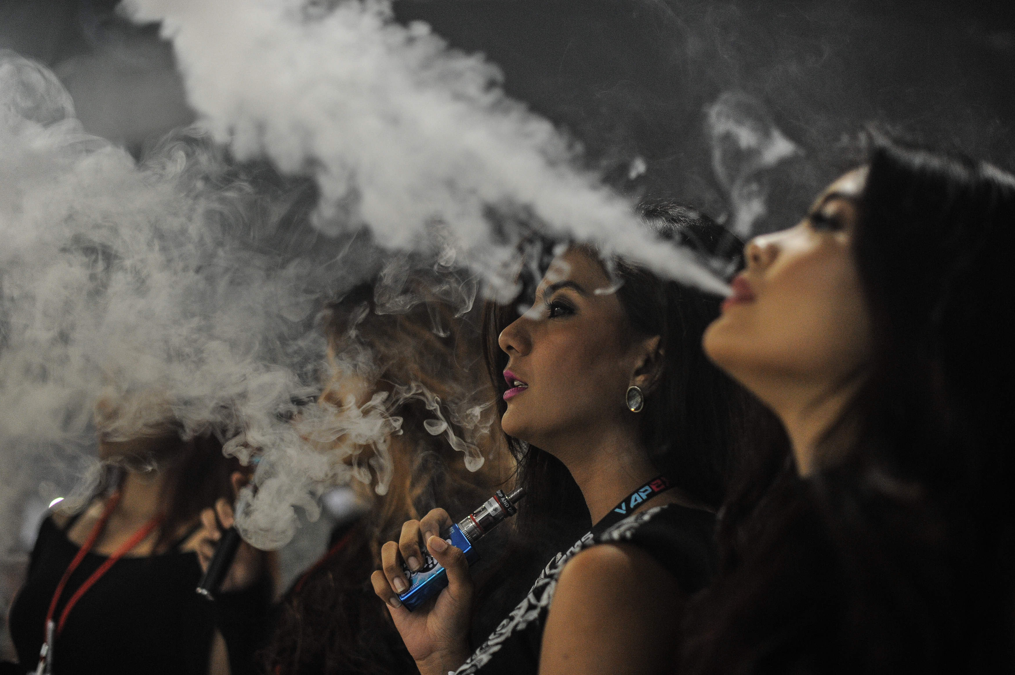 Az első hosszú távú kutatás bizonyította, hogy az e-cigi kevésbé ártalmas a dohányzásnál