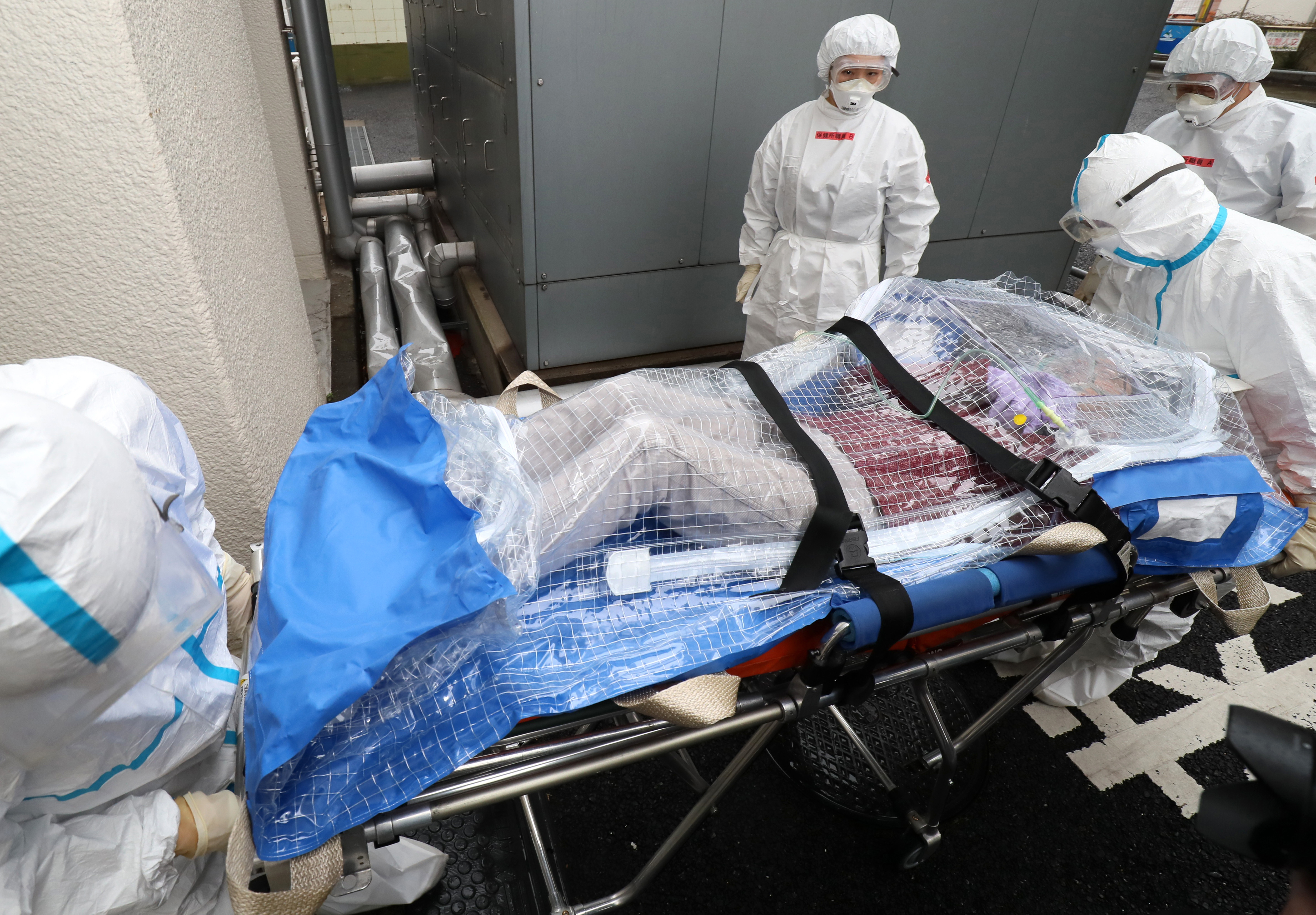 Meghalt Franciaországban egy koronavírussal fertőzött kínai férfi