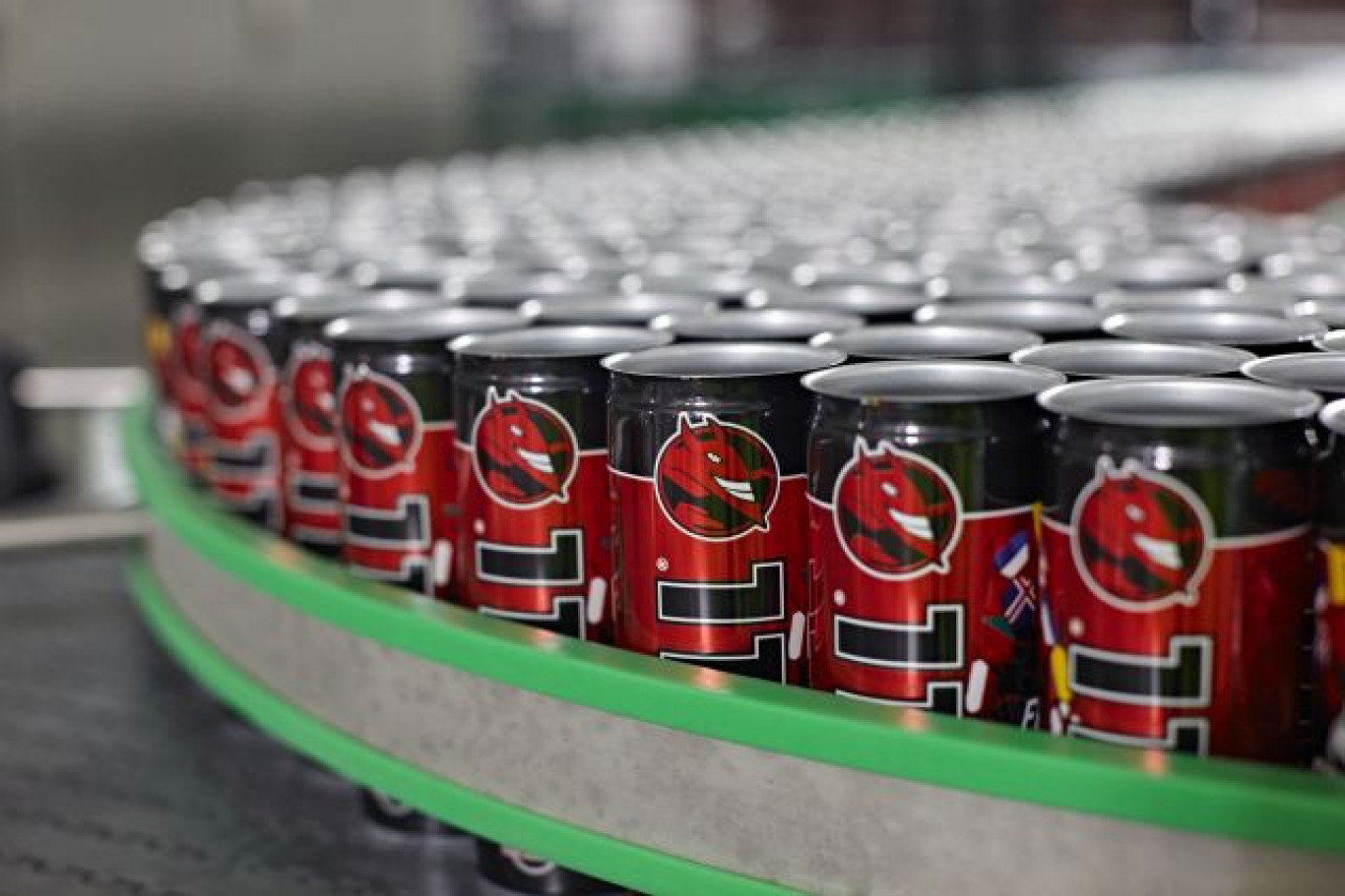 Pert nyert a Forbes kiadója, újra leírhatják a Hell tulajdonosainak nevét