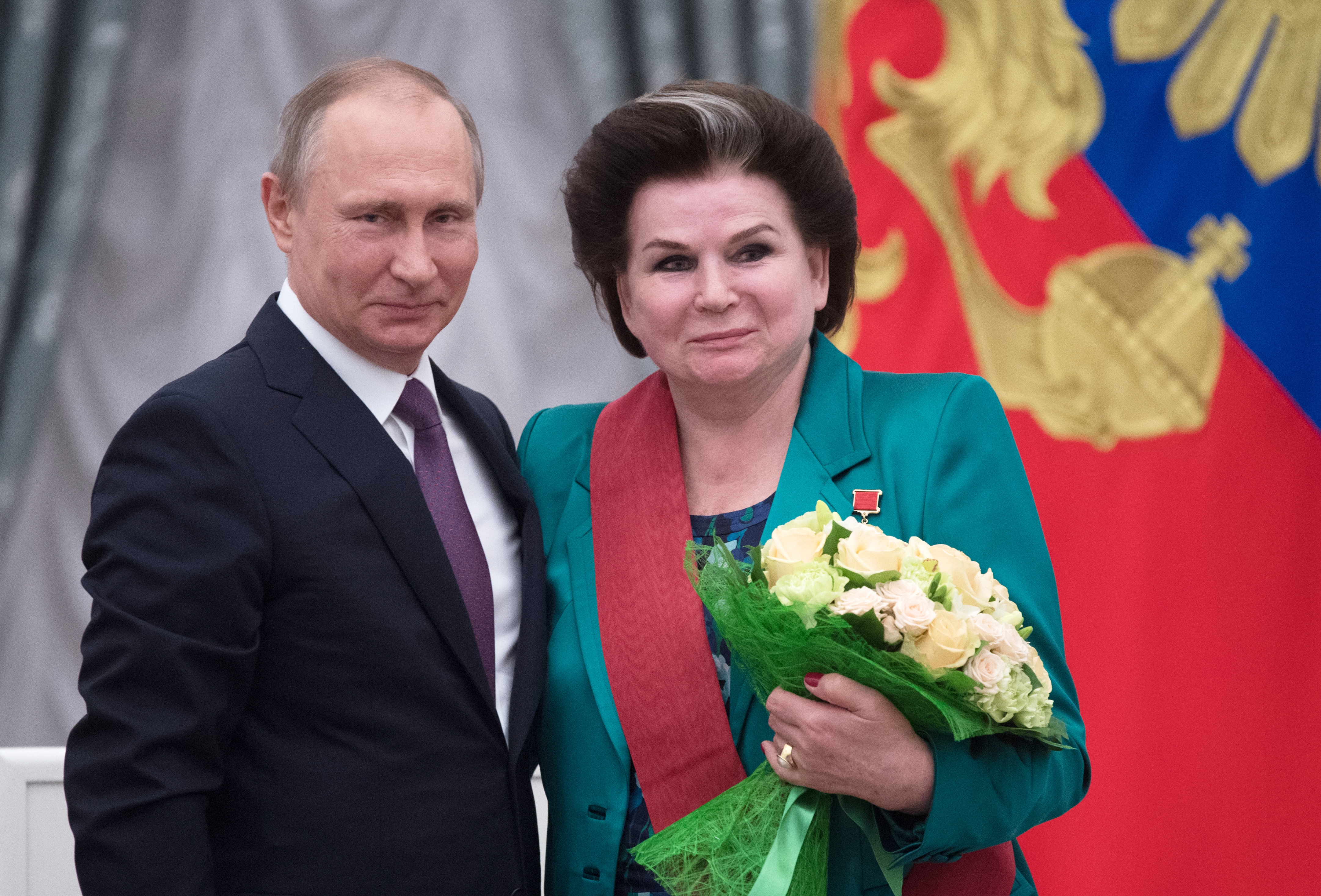 Tyereskova javaslatával lehet Putyin újra elnök