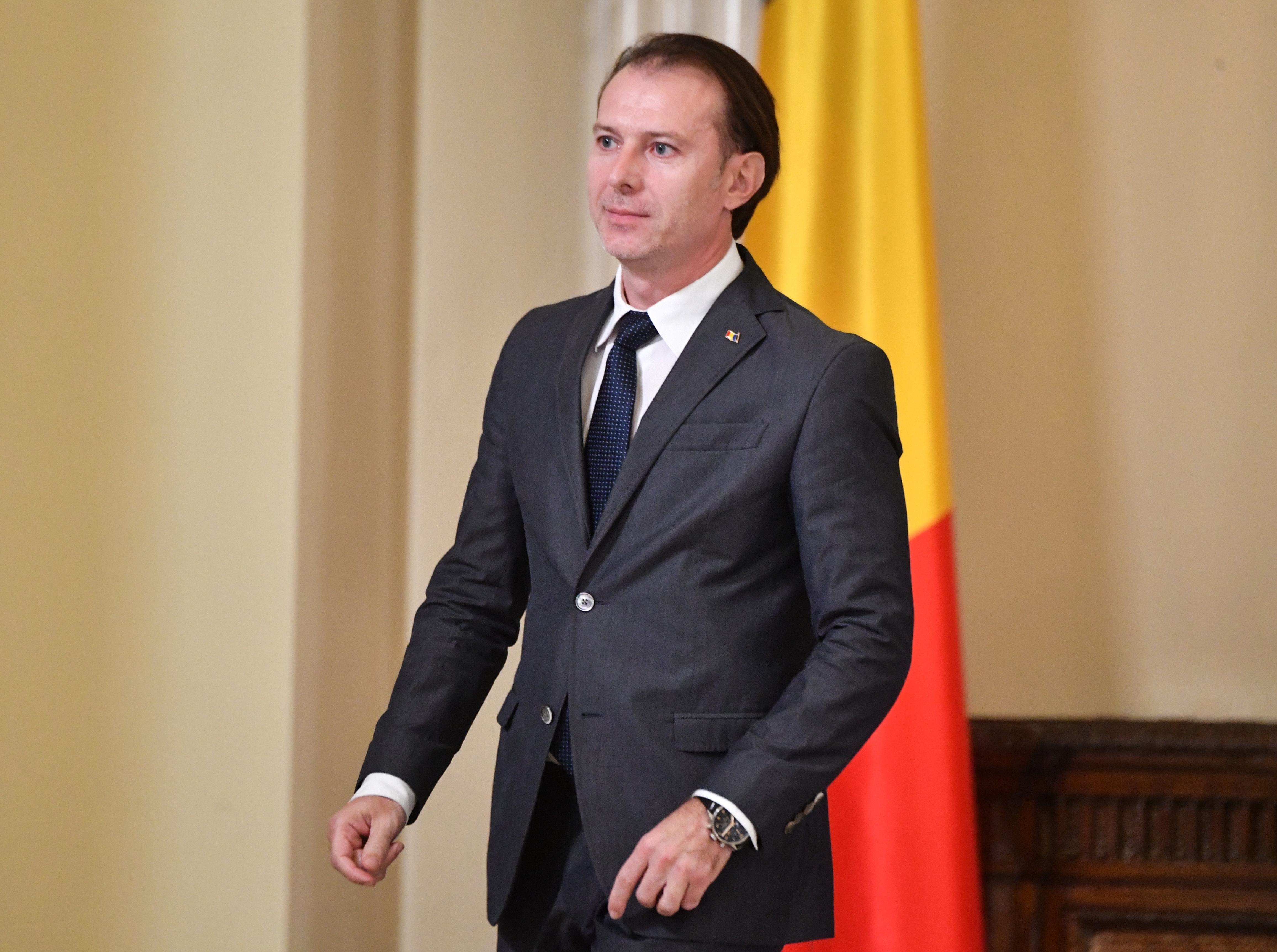 A román miniszterelnök júniusra tervezi a nyitást
