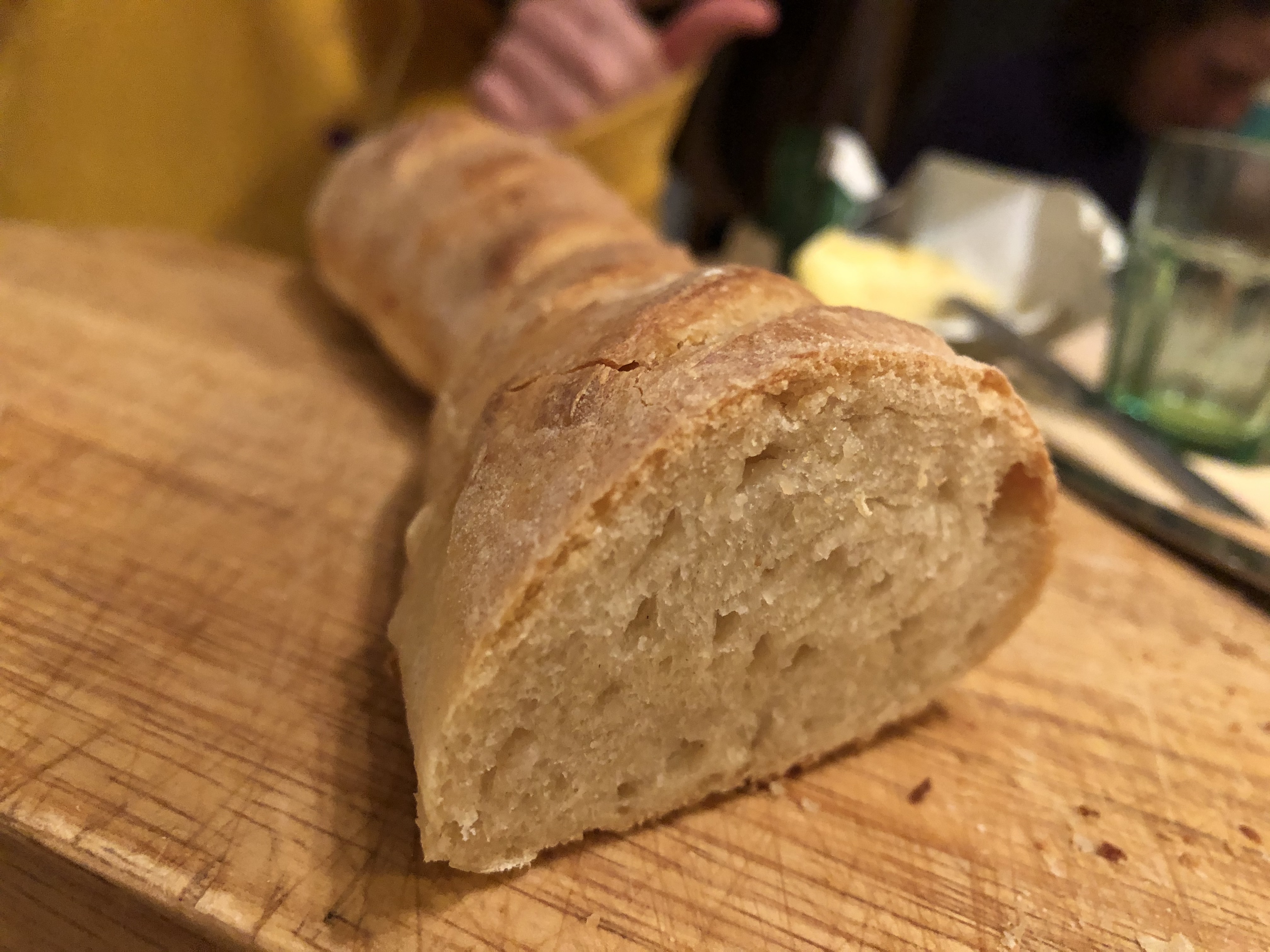 Balfasz Szakács: megsütöttem életem első kenyerét a karantén miatt, és azonnal egy félelmetes szekta karmai között találtam magam