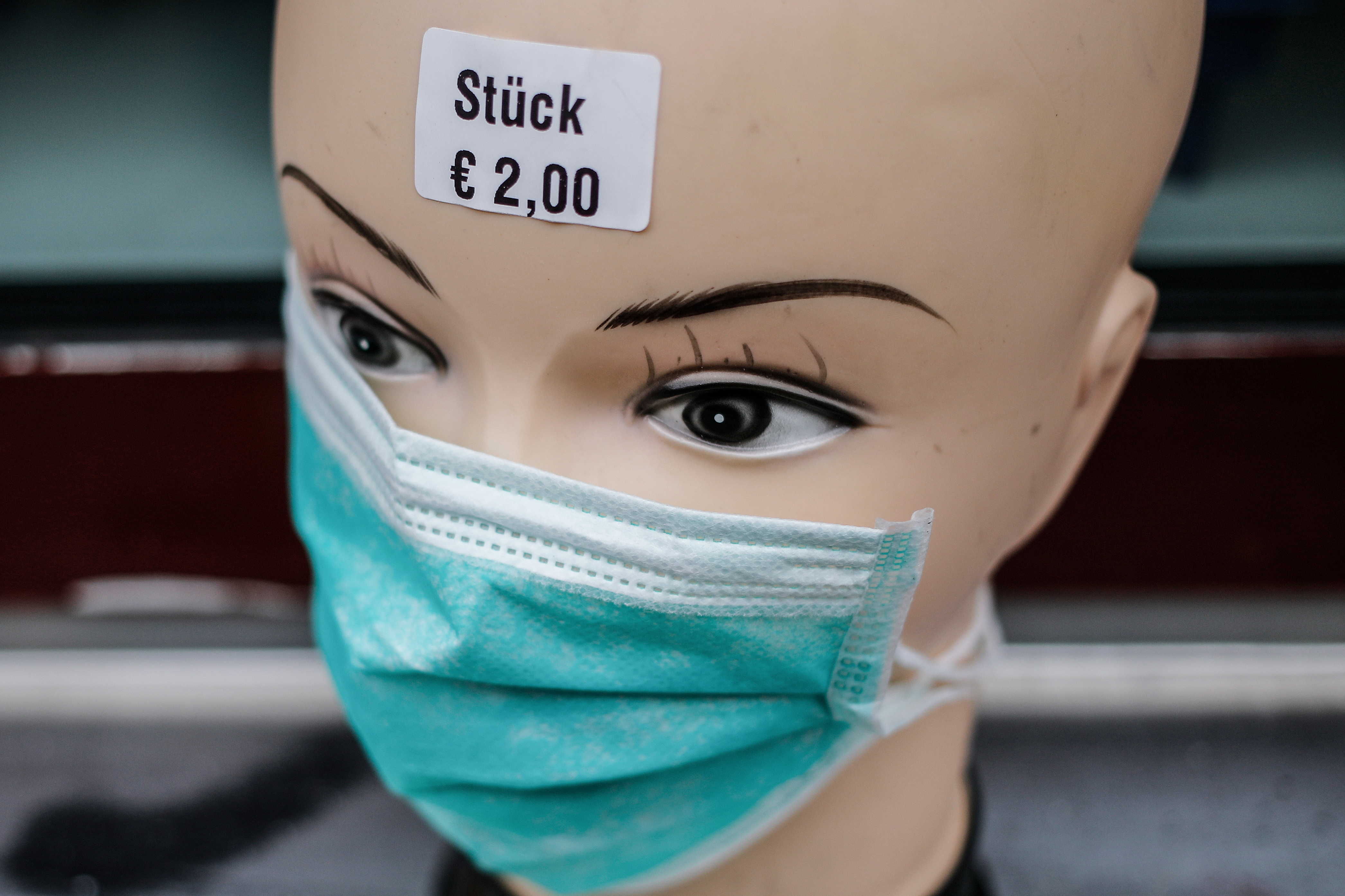 Amerikaiak kaparintottak meg egy Kínából Franciaországba tartó maszkszállítmányt
