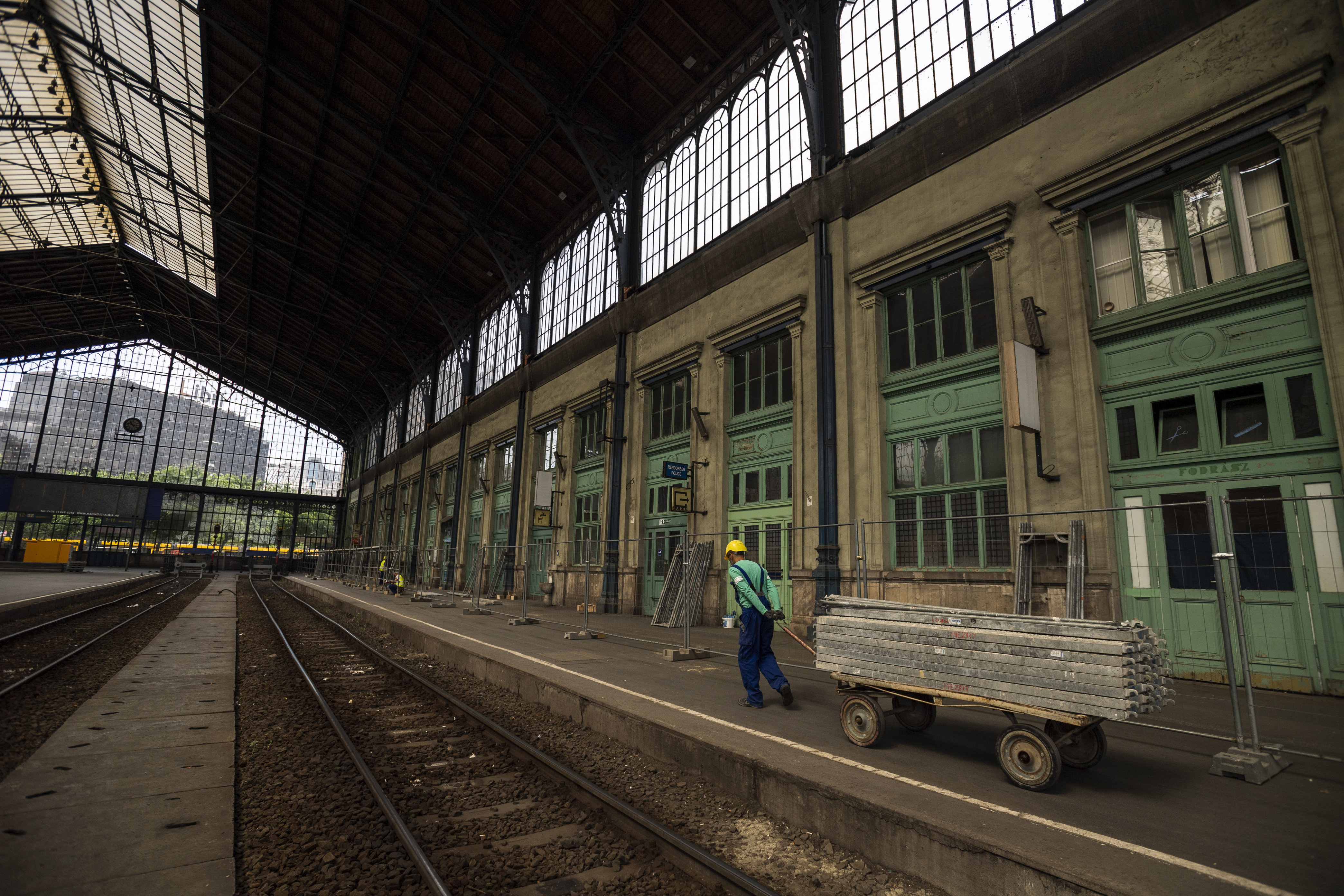 Nem készült el időre a Nyugati pályaudvar felújítása