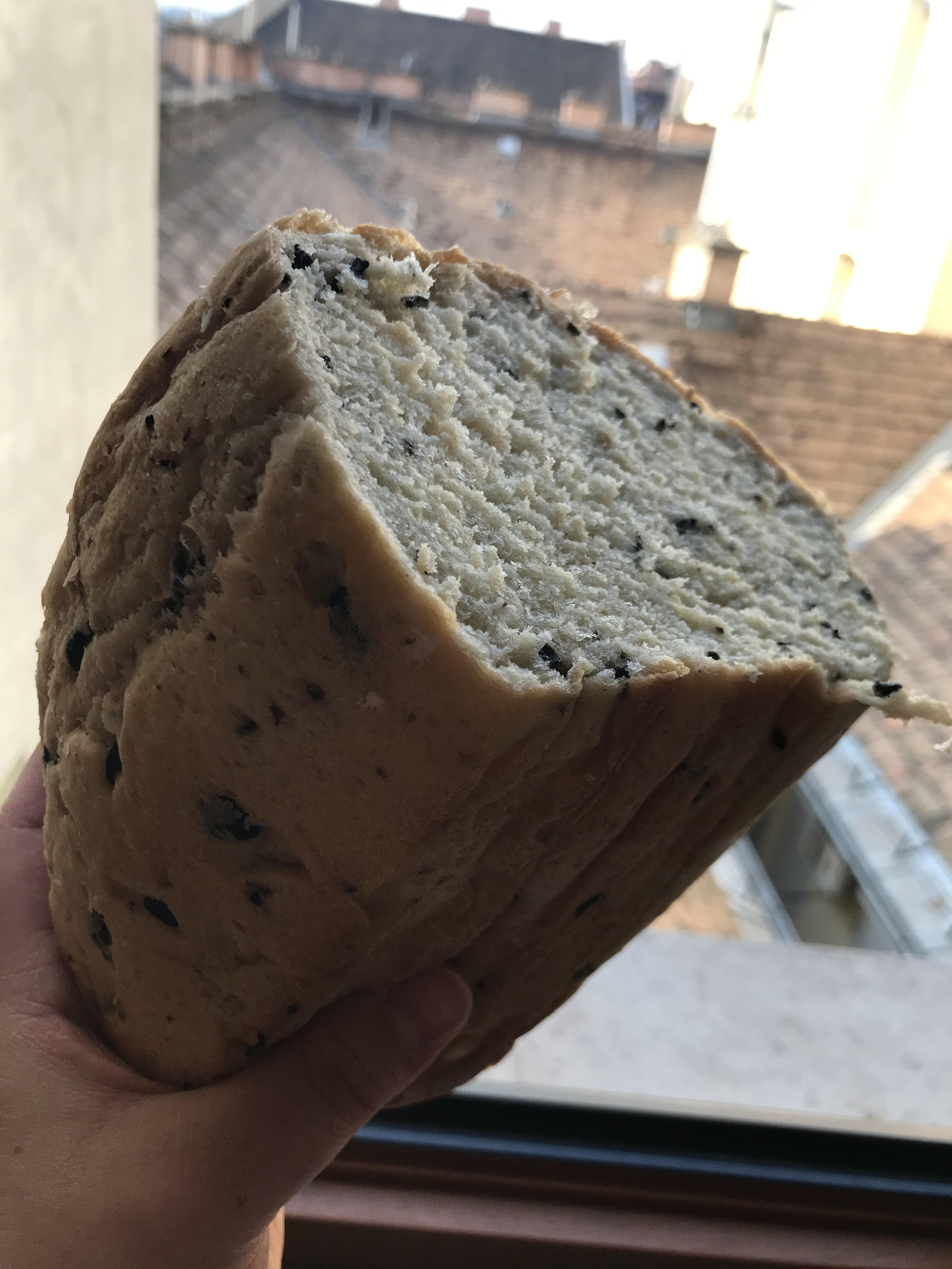 Fanni: Ebben a kenyérben láthatod az utolsó csomag élesztőmet