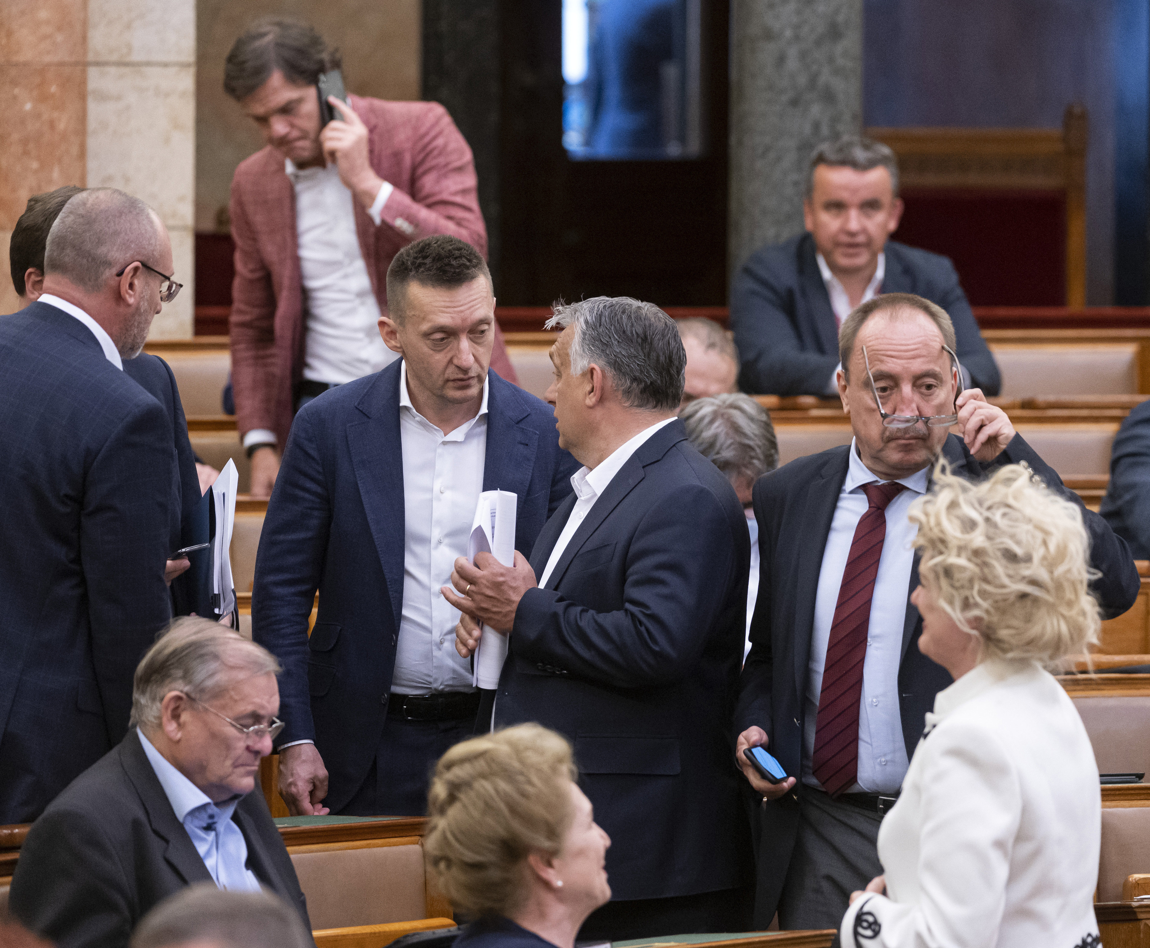 Hogyan készül a Fidesz a választási kampányra? - kérdezd Rényi Pál Dánielt a 444 exkluzív Facebook-csoportjában