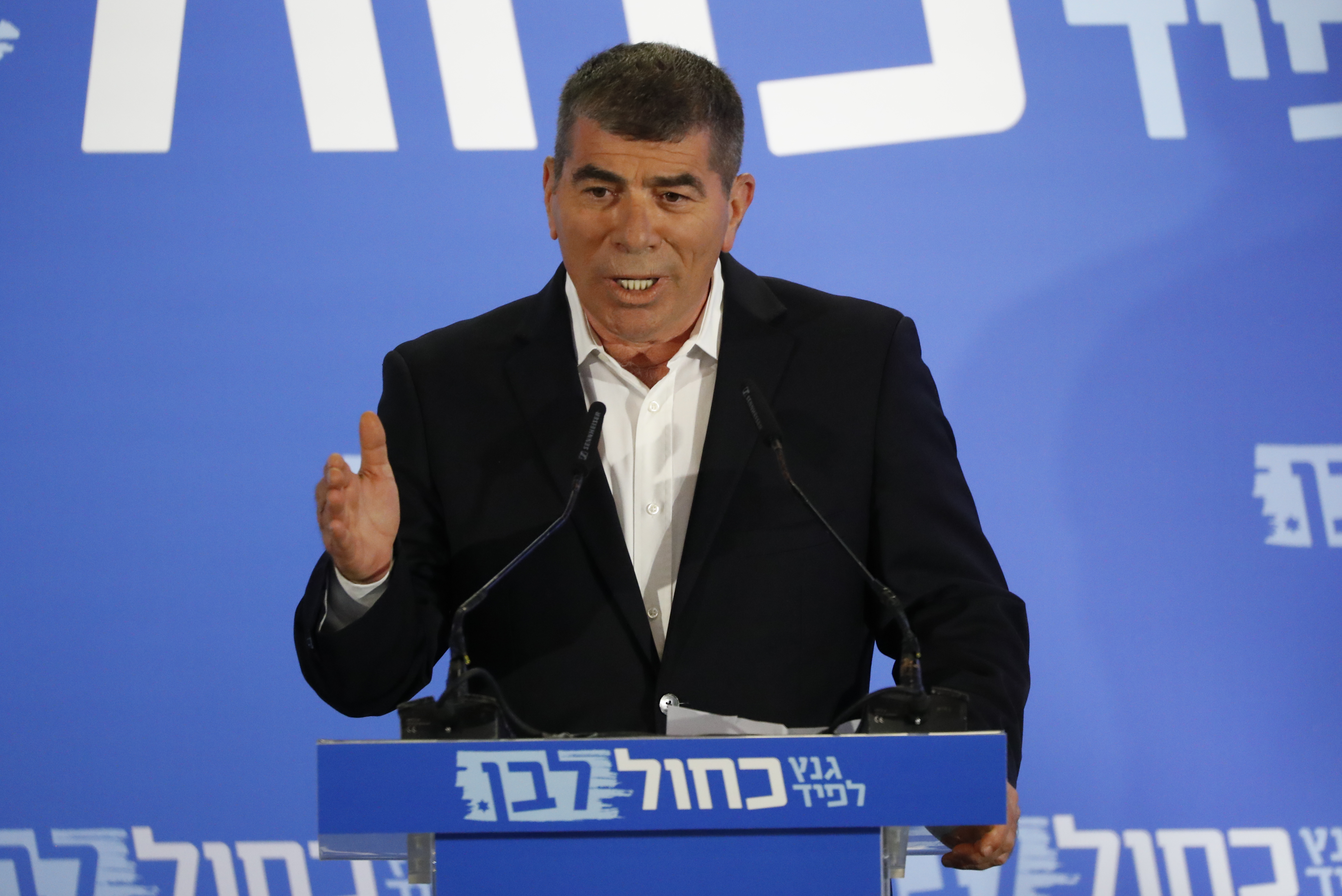 Az új izraeli külügyminiszter cáfolja Szijjártót: nem beszélt sem bevándorlásról, sem szuverenitásról, sem nemzeti identitásról