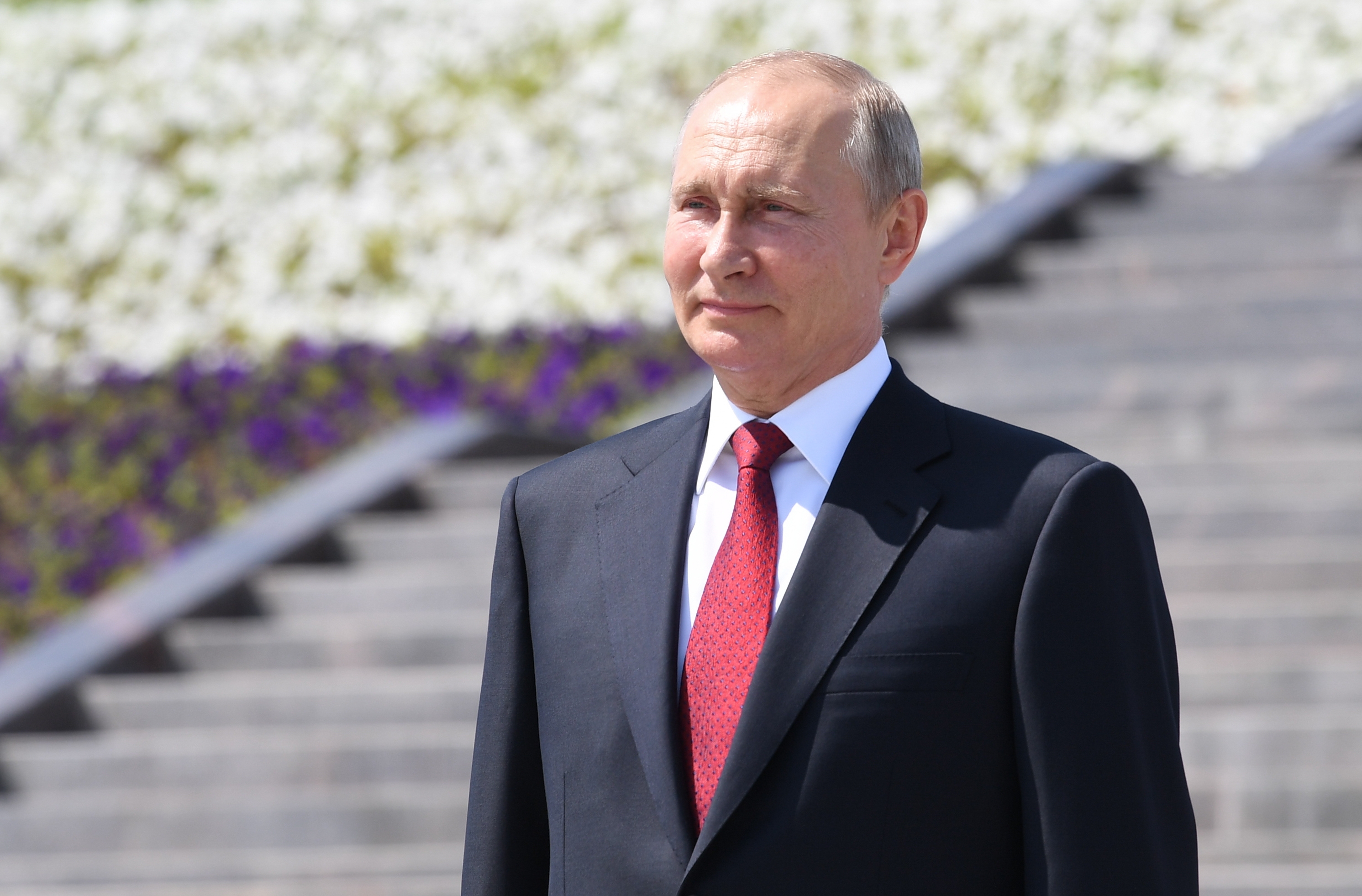 Putyin házához fertőtlenítő átjárót építettek
