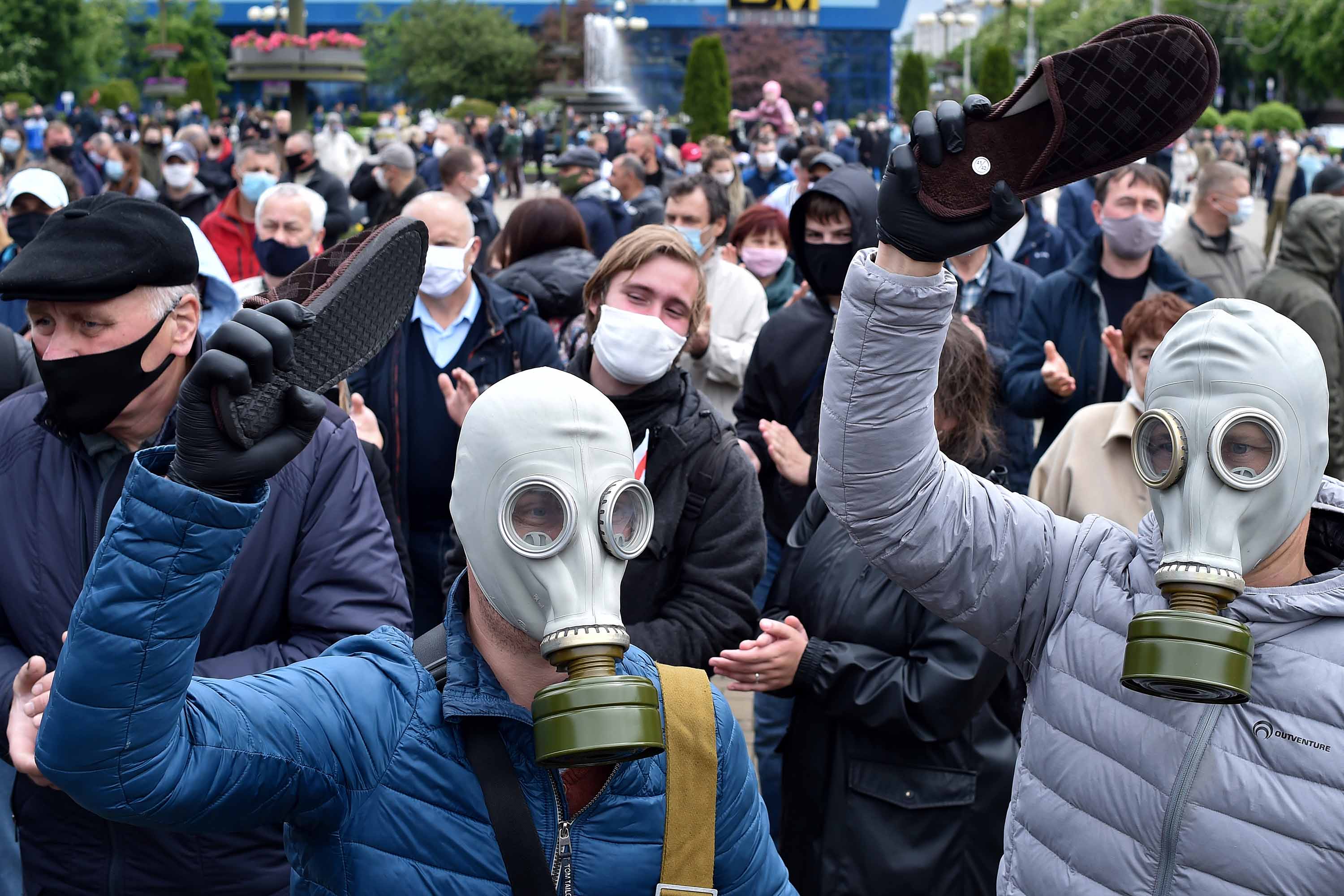Ellenzéki tüntetők május 31-én Minszkben